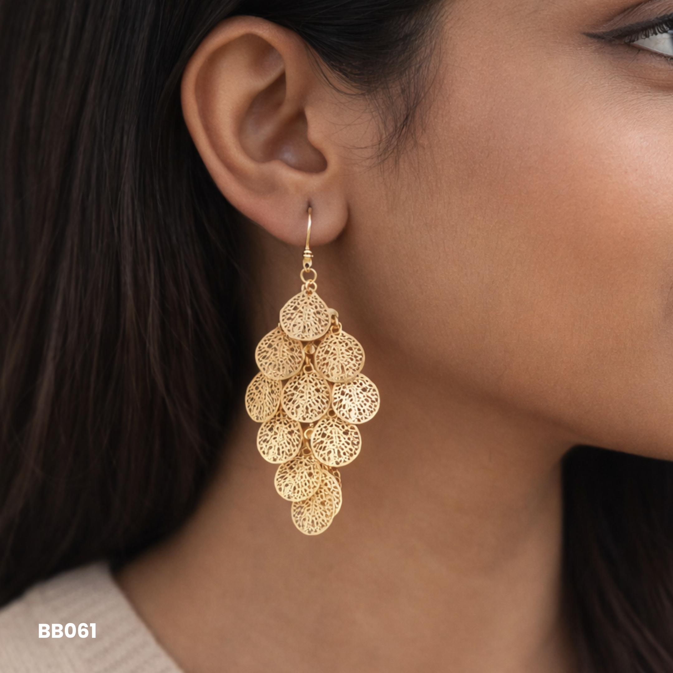 Anti-Tarnish Gold Filigree Leaf Dangle Earrings