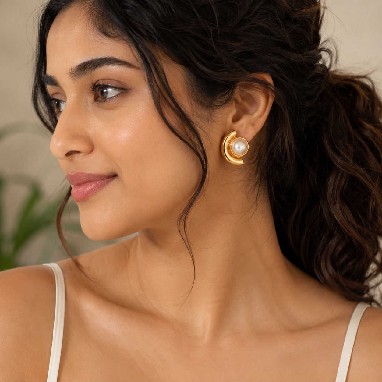 Vintage Gold Pearl Stud Earrings – Bold Geometric Crescent Statement Earrings for Women