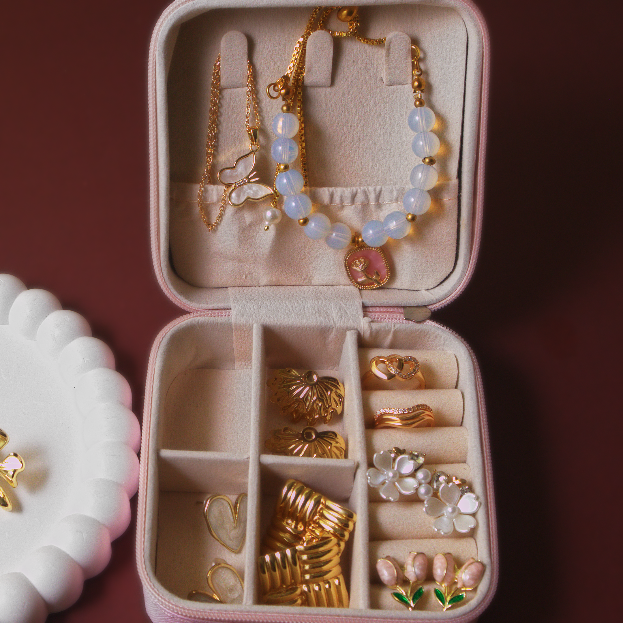 Festive gift hamper edition 10 jewels