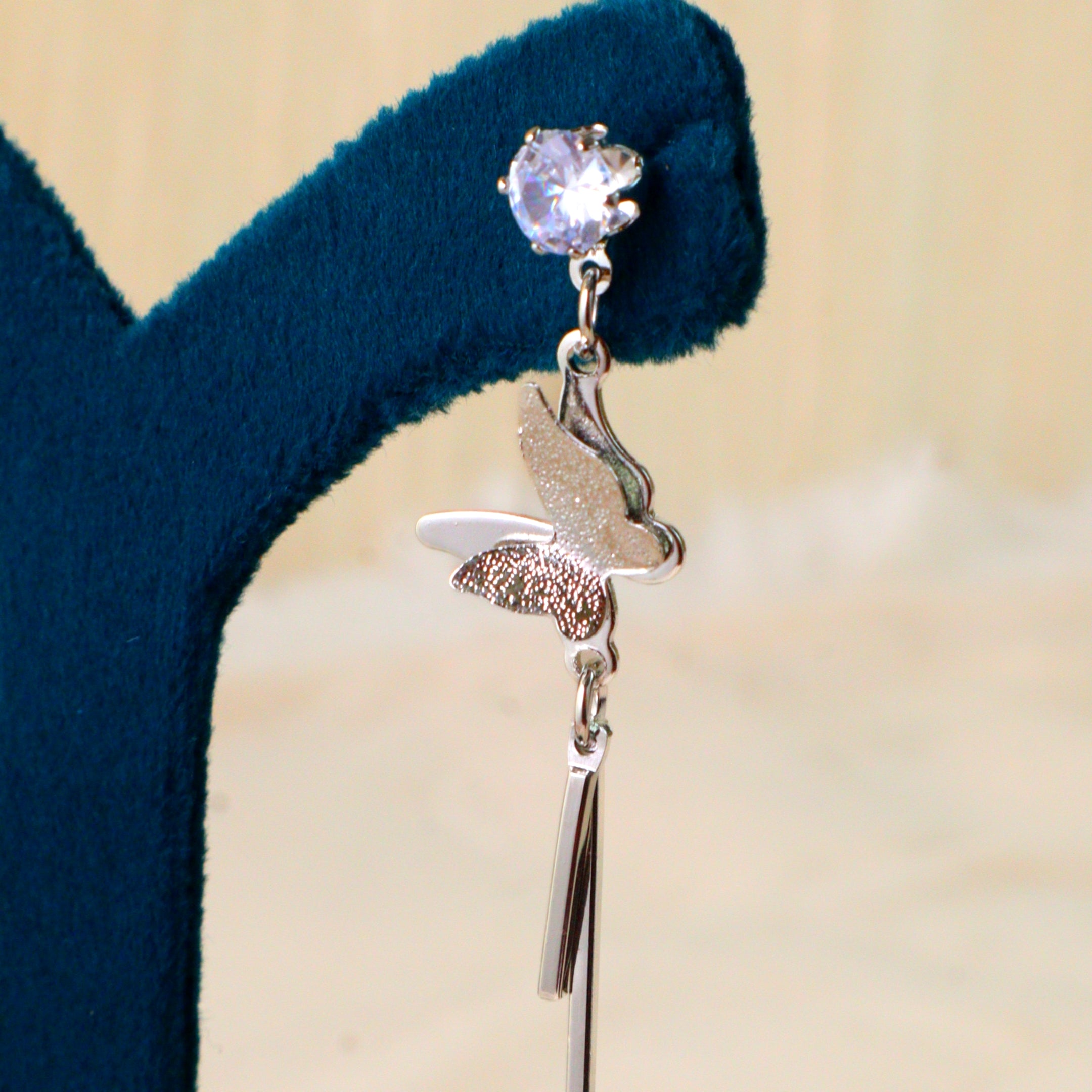 Dainty Metallic Linear Tassel Earrings – Textured Charm Drop Earrings with Linear Beads