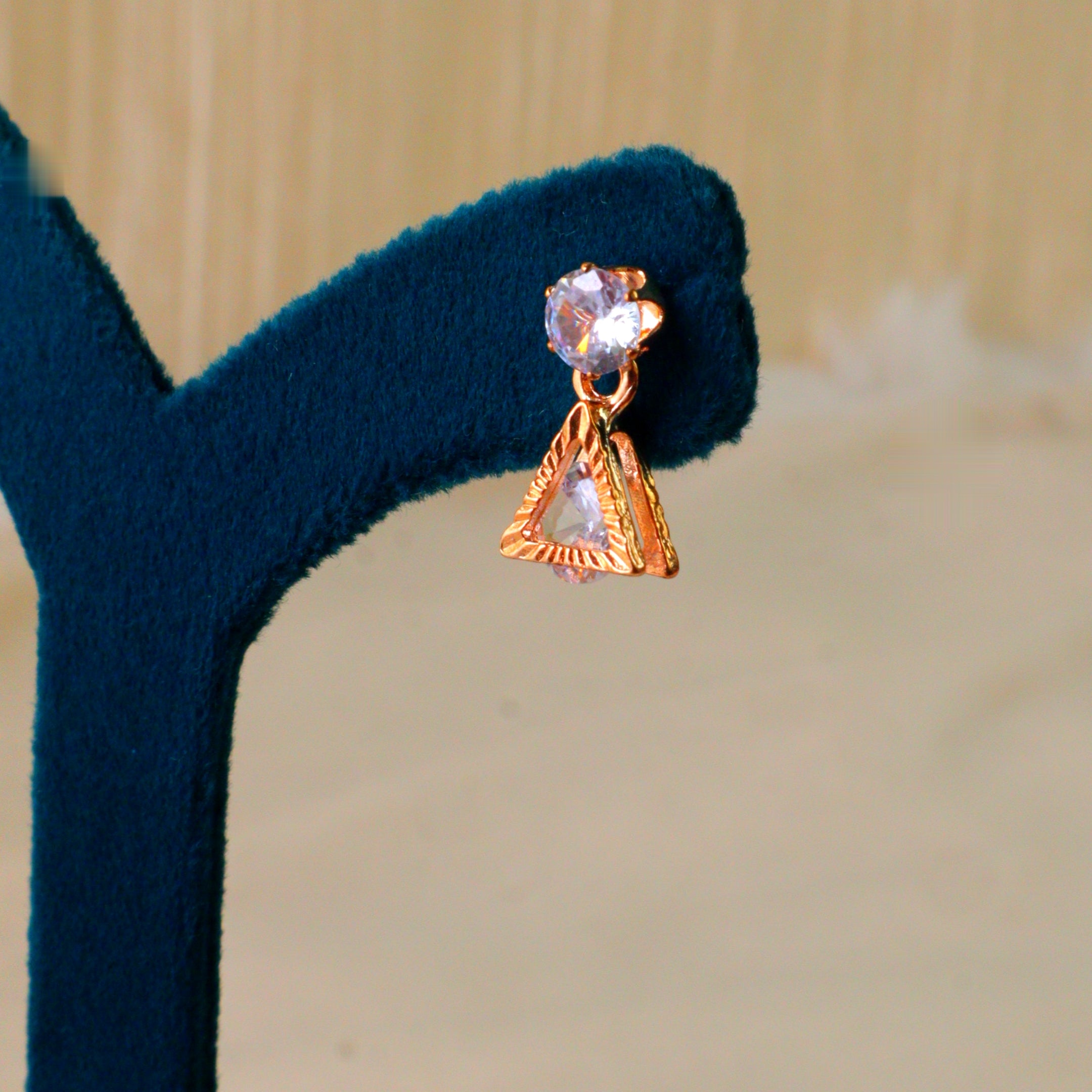 Vintage Style Crystal Drop Gold Earrings – Gold Tone Geometric Fashion Studs