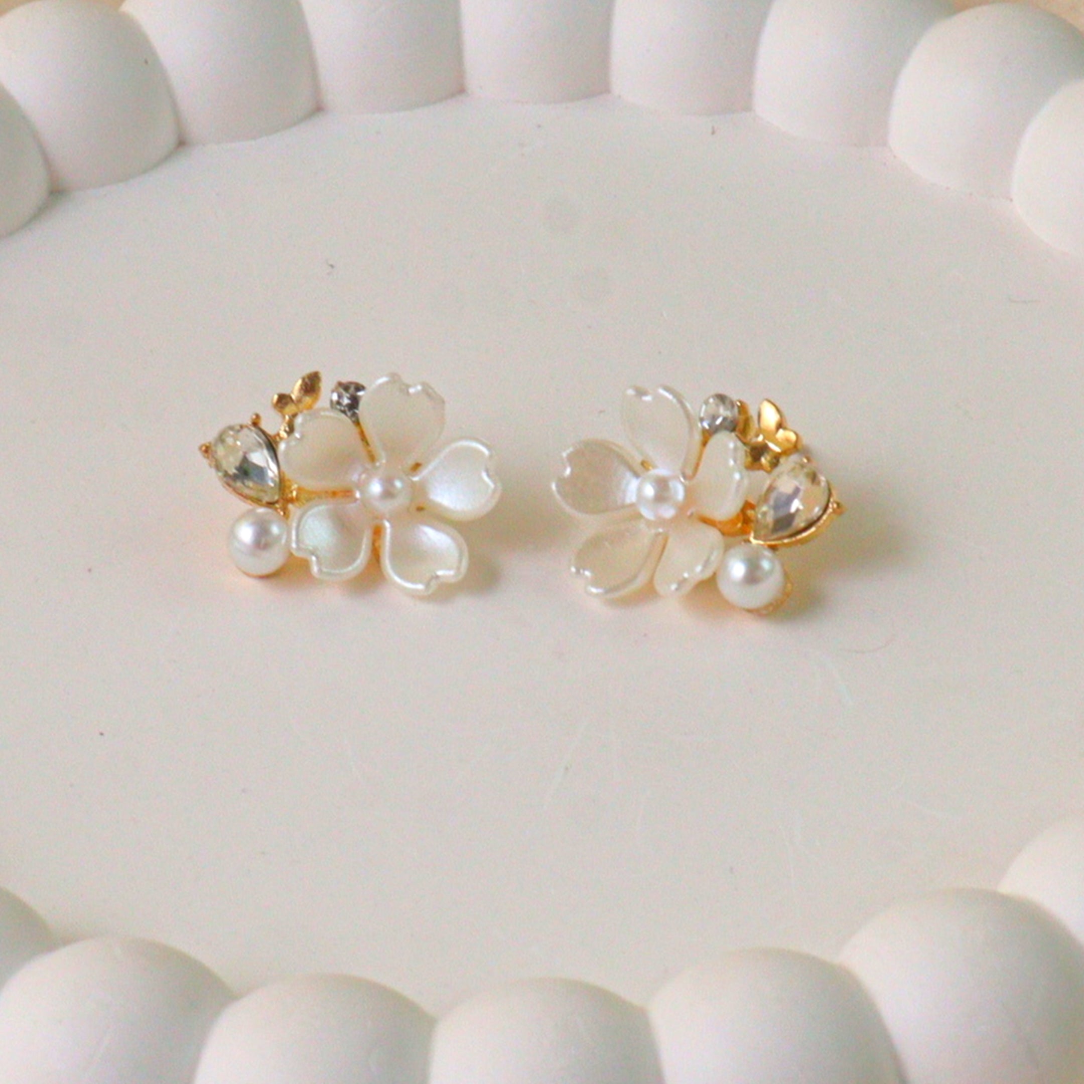 White Flower Cluster Stud Earrings