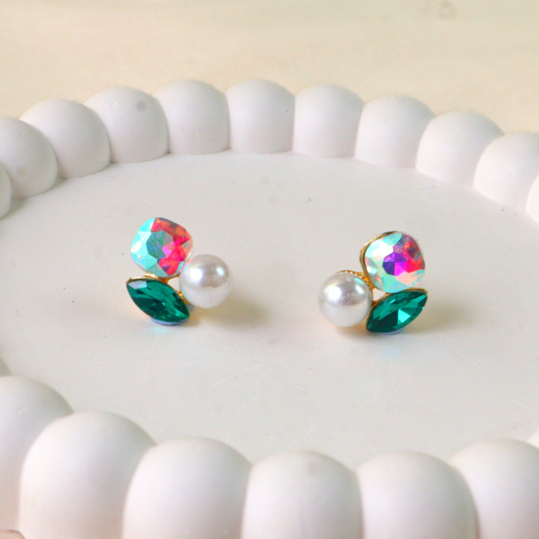 Iridescent Crystal Pearl Cluster Stud Earrings | Asymmetric Multi-Stone Fashion Earrings