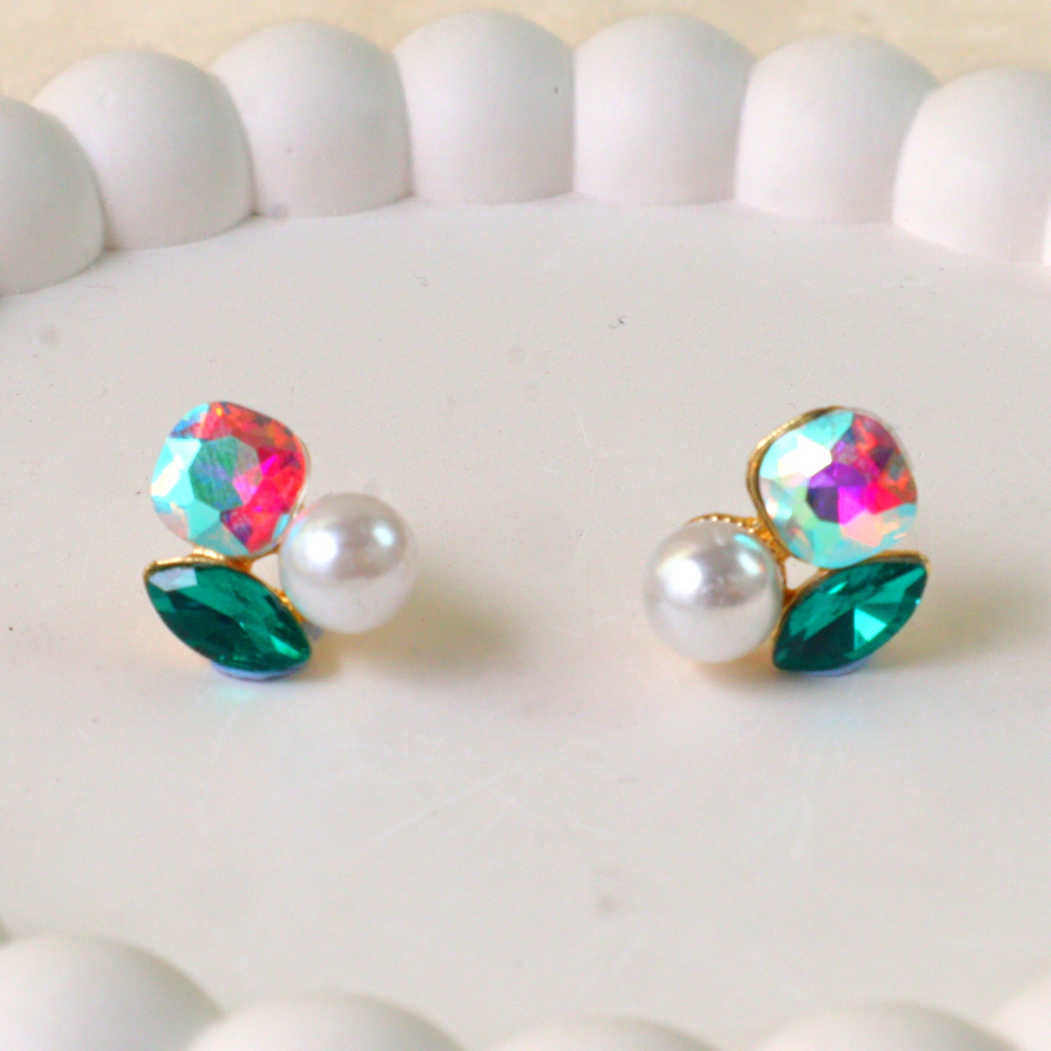 Iridescent Crystal Pearl Cluster Stud Earrings | Asymmetric Multi-Stone Fashion Earrings