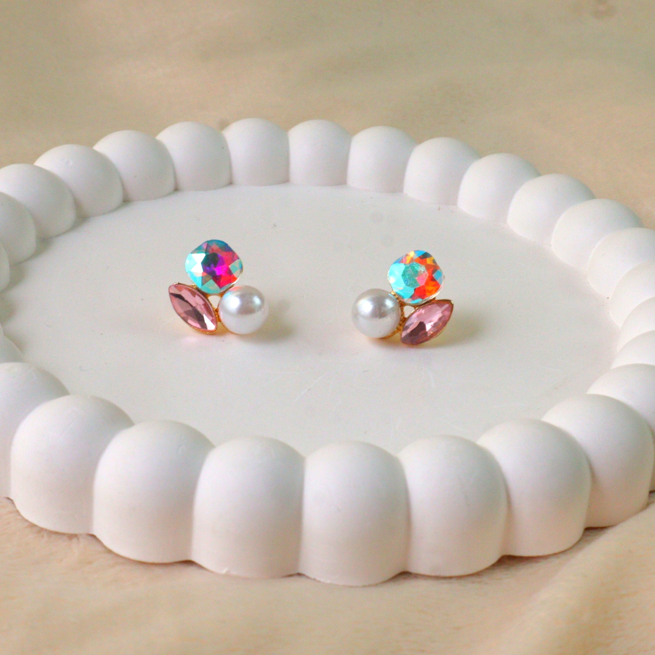 Iridescent Crystal Pearl Cluster Stud Earrings | Asymmetric Multi-Stone Fashion Earrings