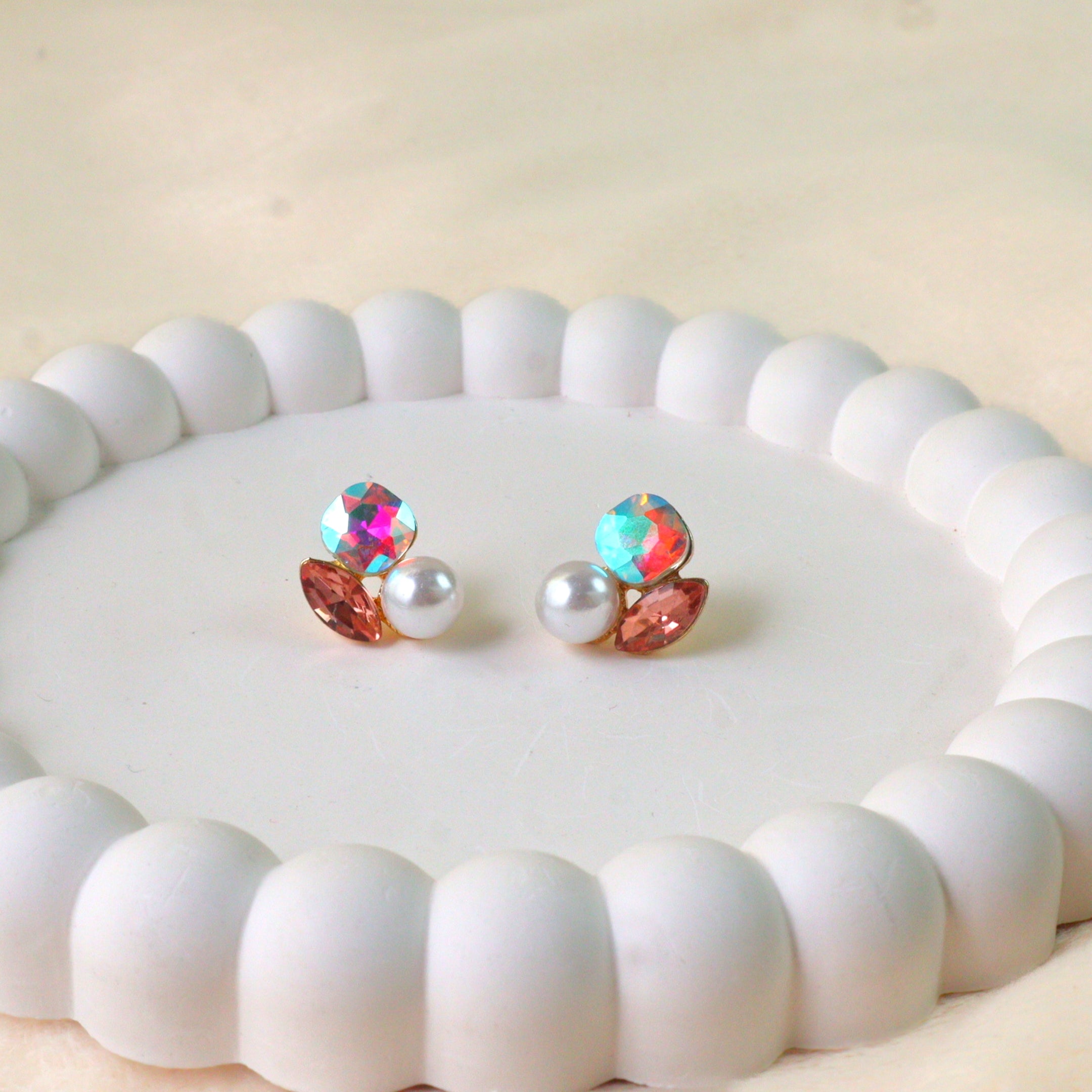 Iridescent Crystal Pearl Cluster Stud Earrings | Asymmetric Multi-Stone Fashion Earrings