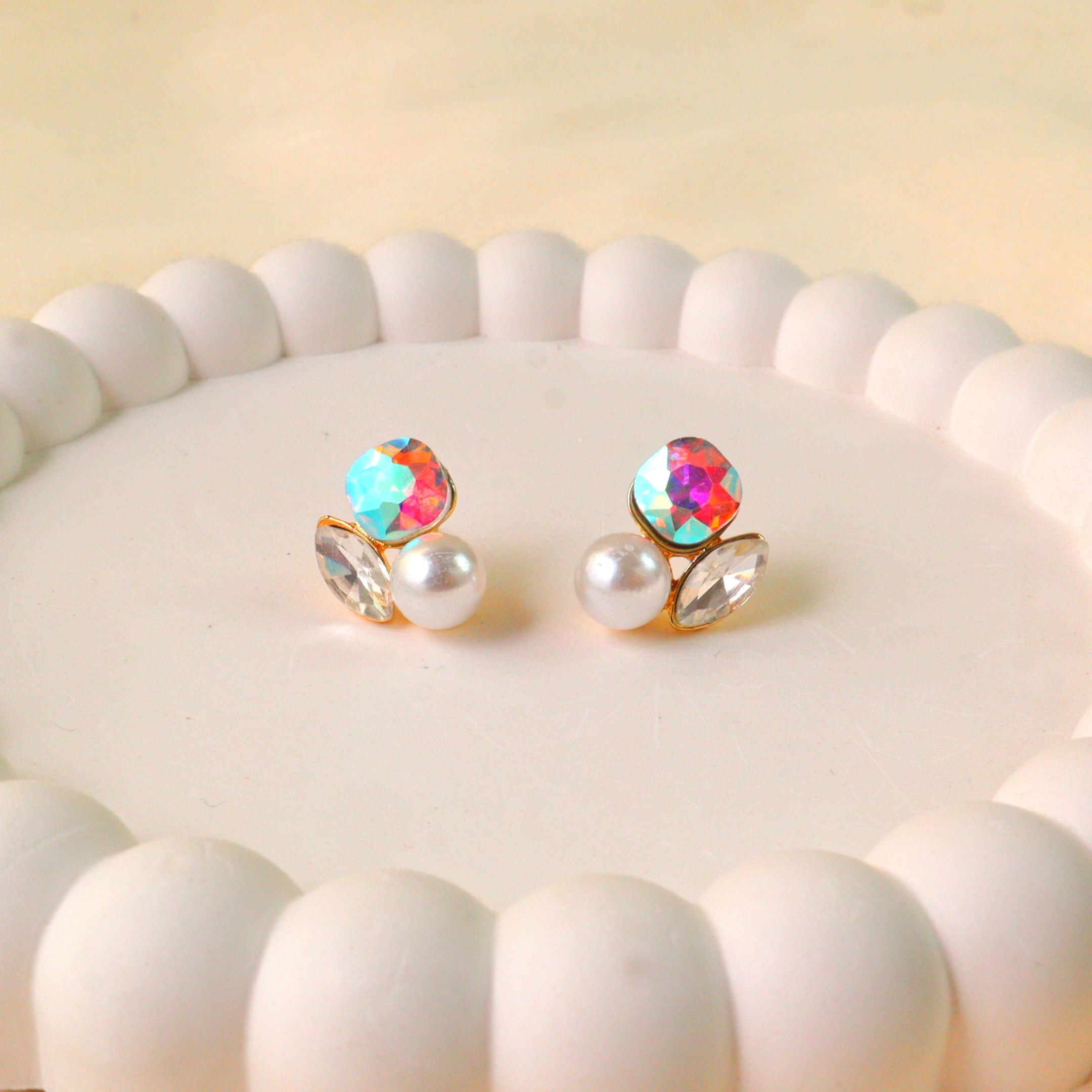 Iridescent Crystal Pearl Cluster Stud Earrings | Asymmetric Multi-Stone Fashion Earrings
