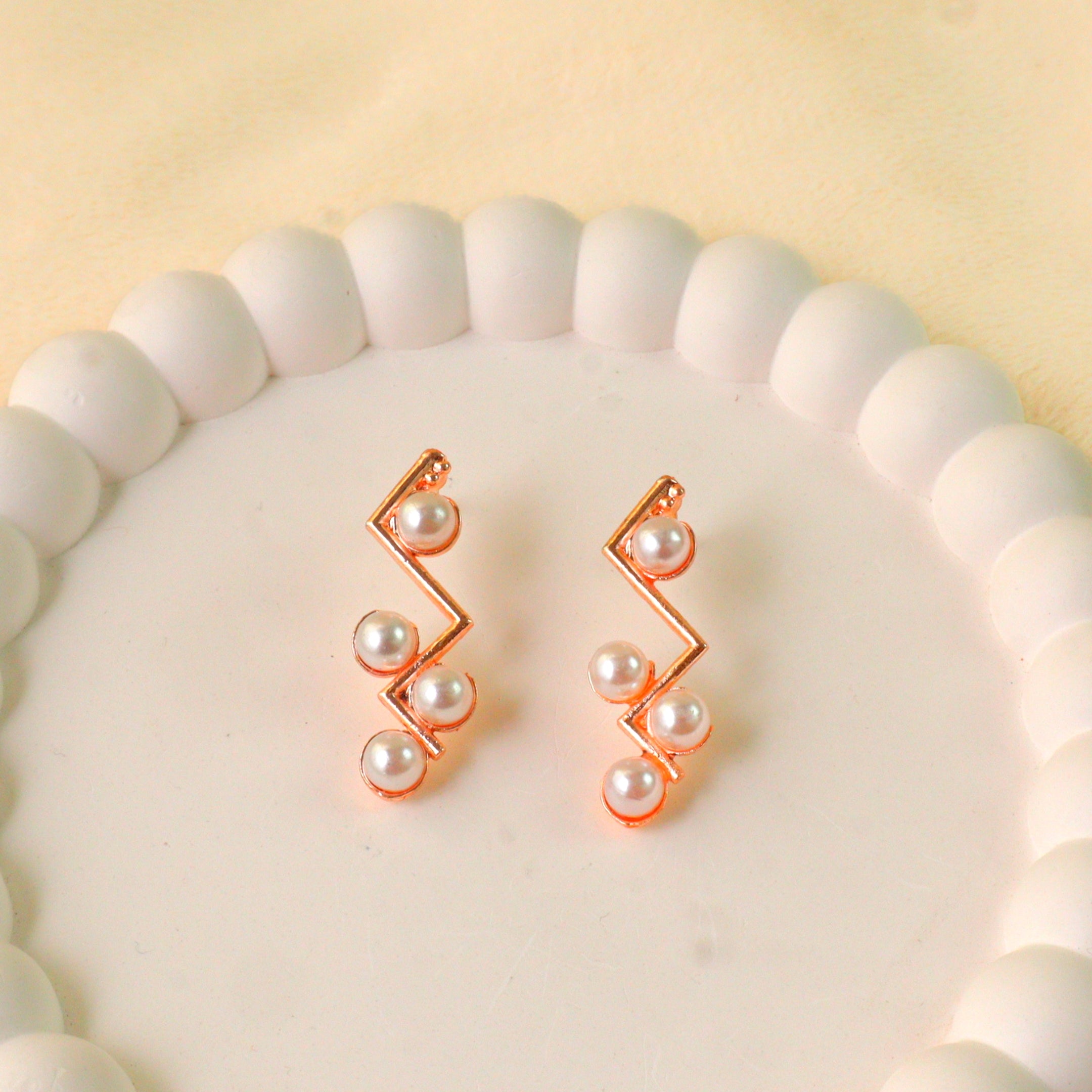 Geometric Zig Zag Pearl Drop Earrings