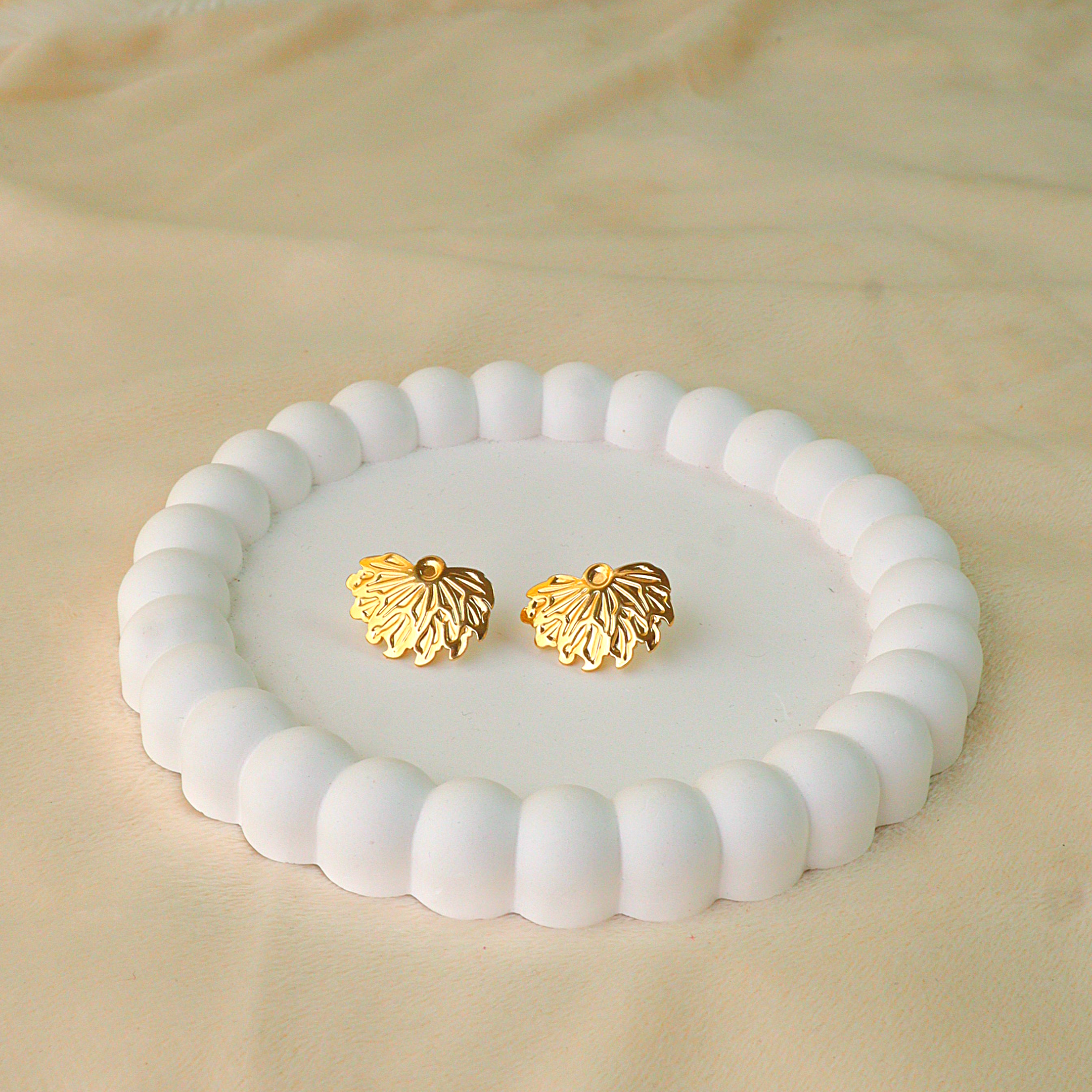 The Blossom Crest Studs (Anti Tarnish)