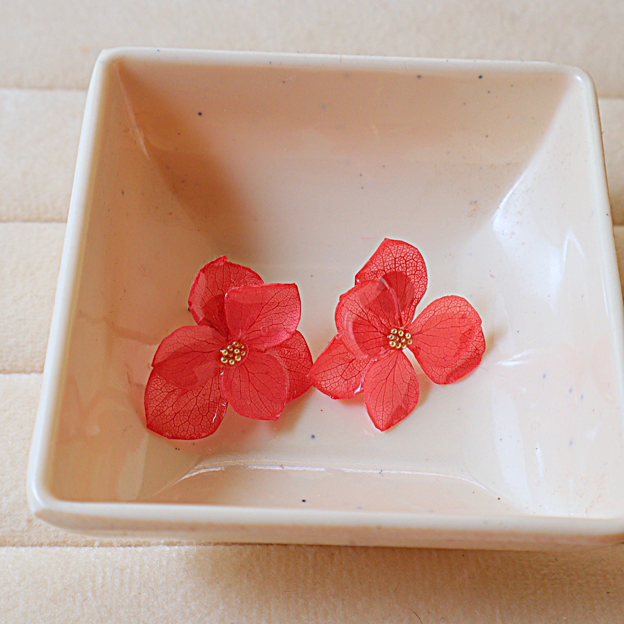 Real Preserved Coral Red Hydrangea Flower Stud Earrings | Handcrafted Resin Botanical Petal Studs with Gold Seed Beaded Center