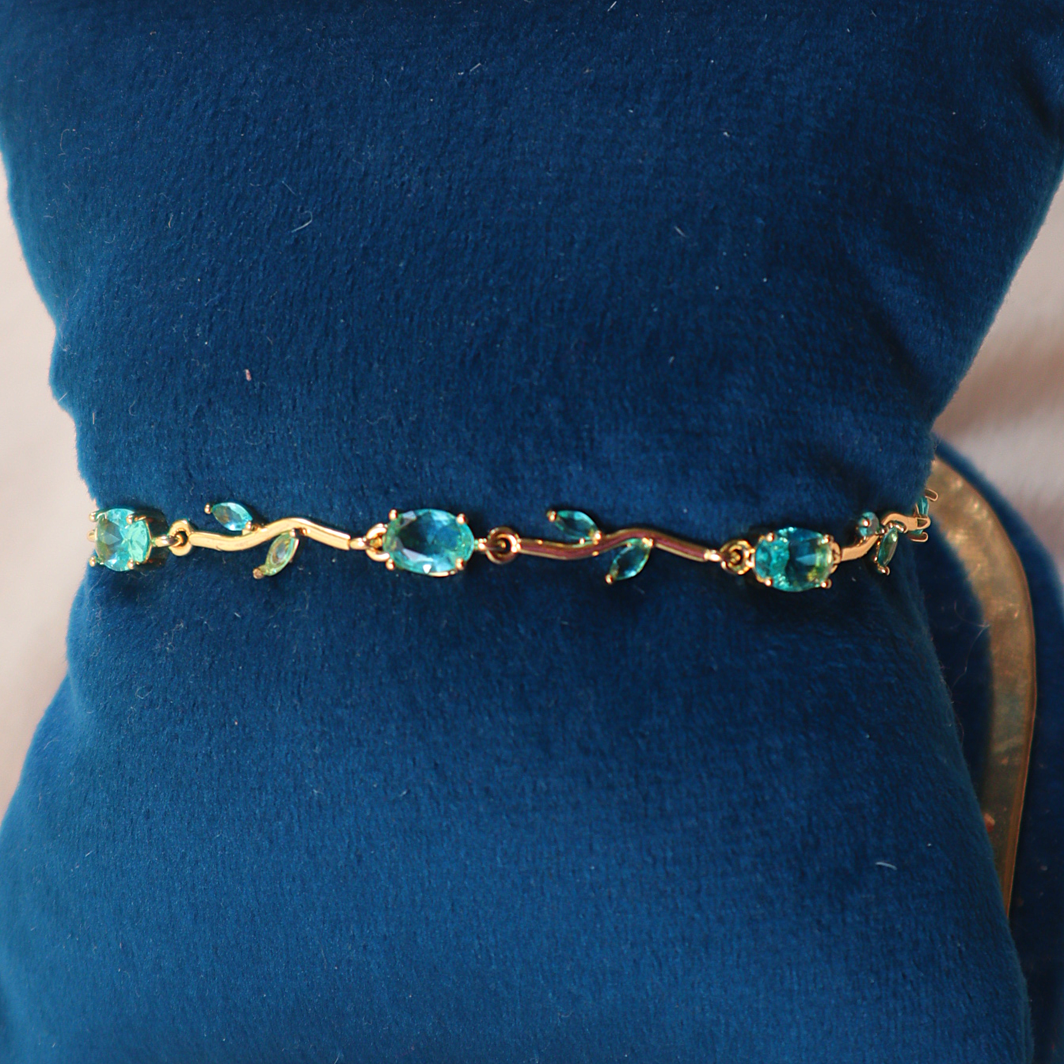 Gold Plated Tulip Red Crystal Bracelet for Women – Gold Plated Floral Bracelet