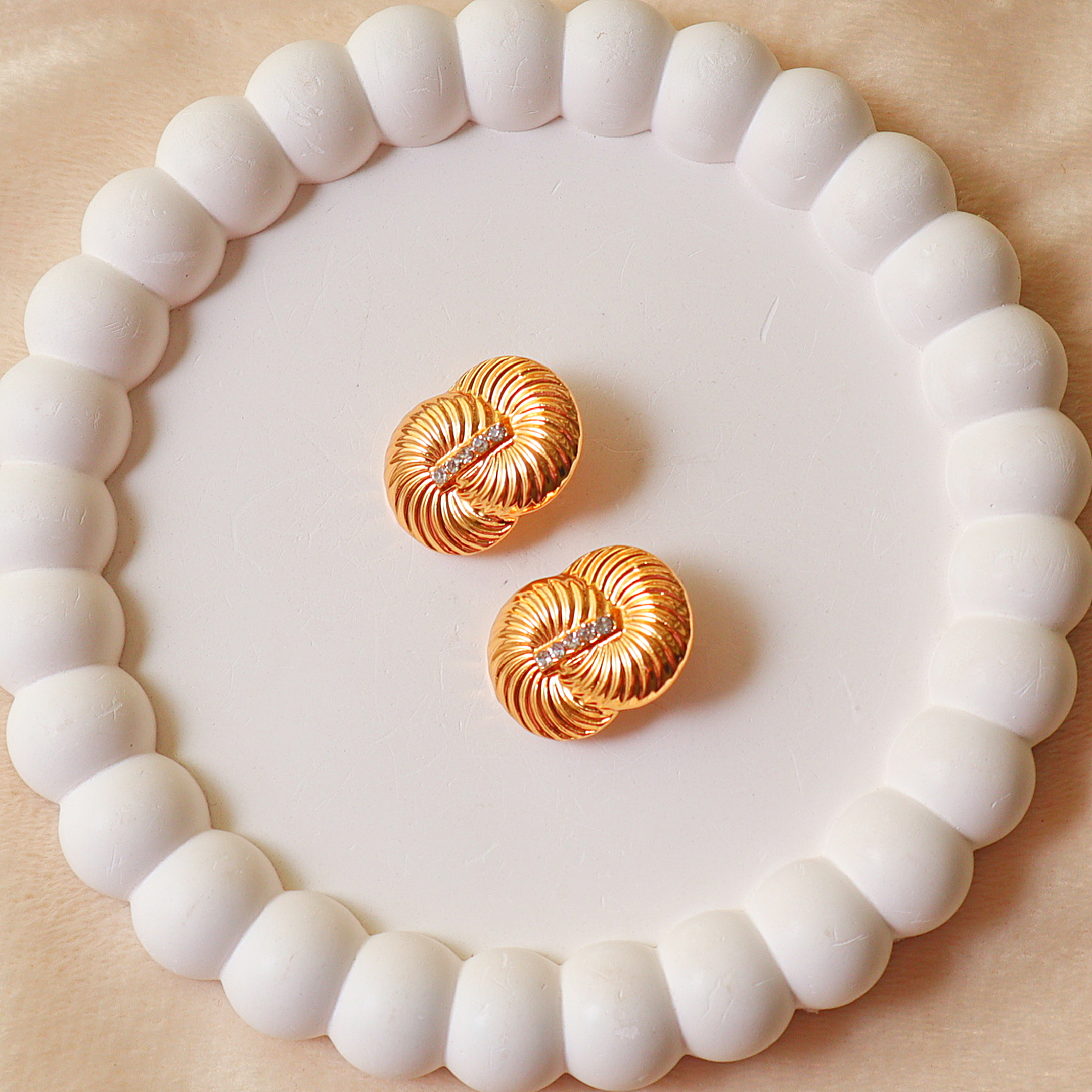 Vintage Gold Knot Stud Earrings – Textured Ribbed Swirl Statement Earrings for Women