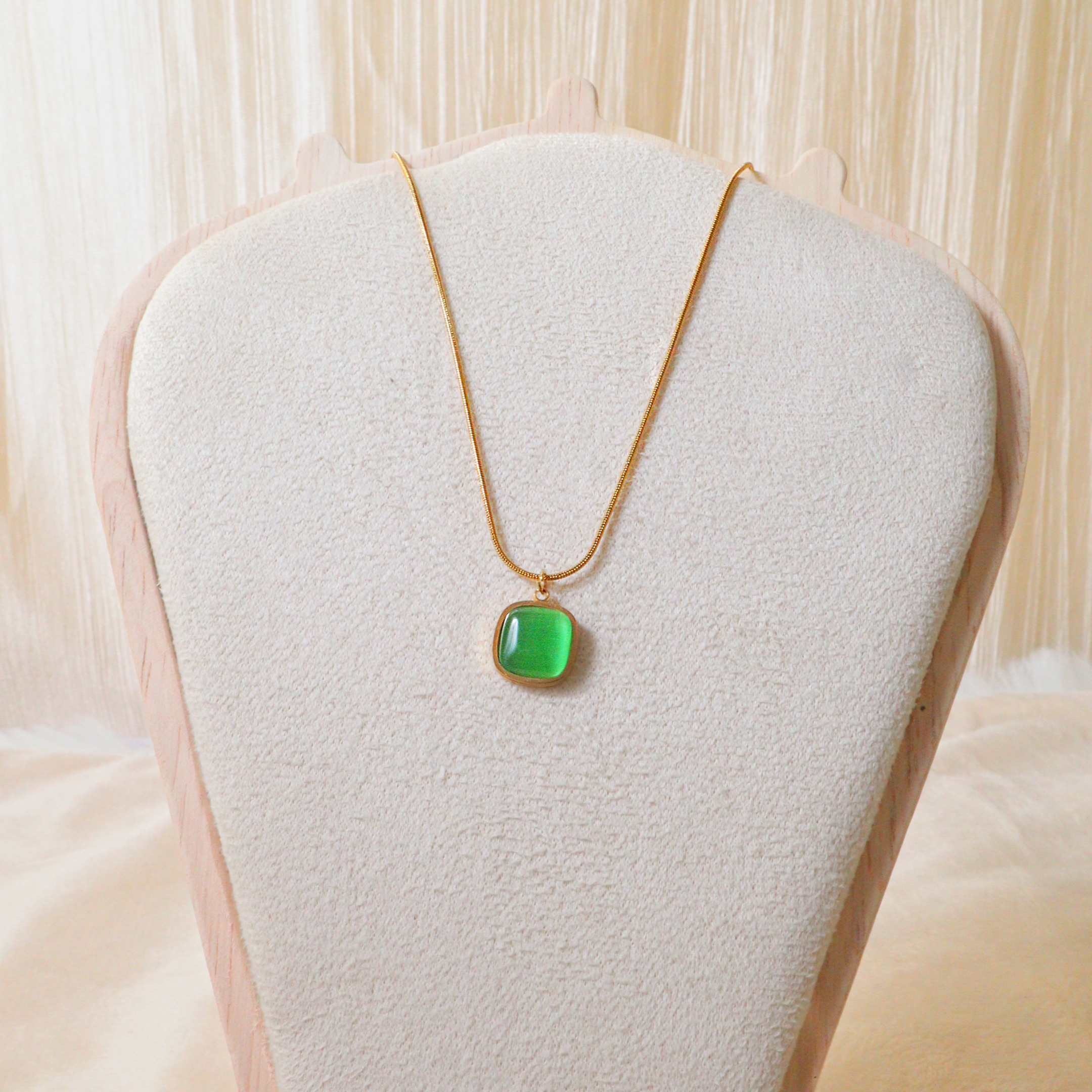 Anti-Tarnish Gold Pink Gemstone Necklace – Waterproof Daily Wear Snake Chain