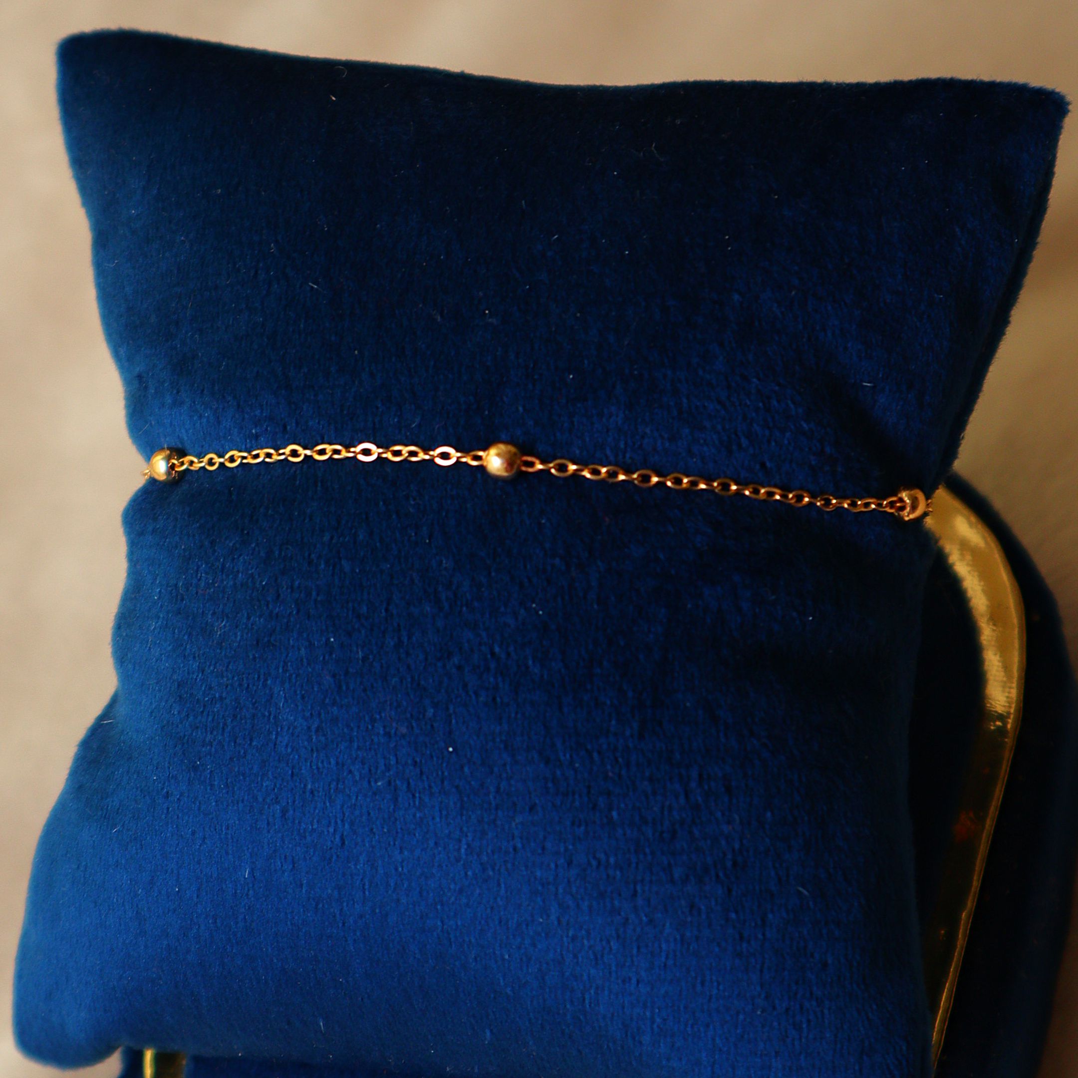 Gold Satellite Necklace & Bracelet Set – 2-Piece Minimalist Jewelry Combo
