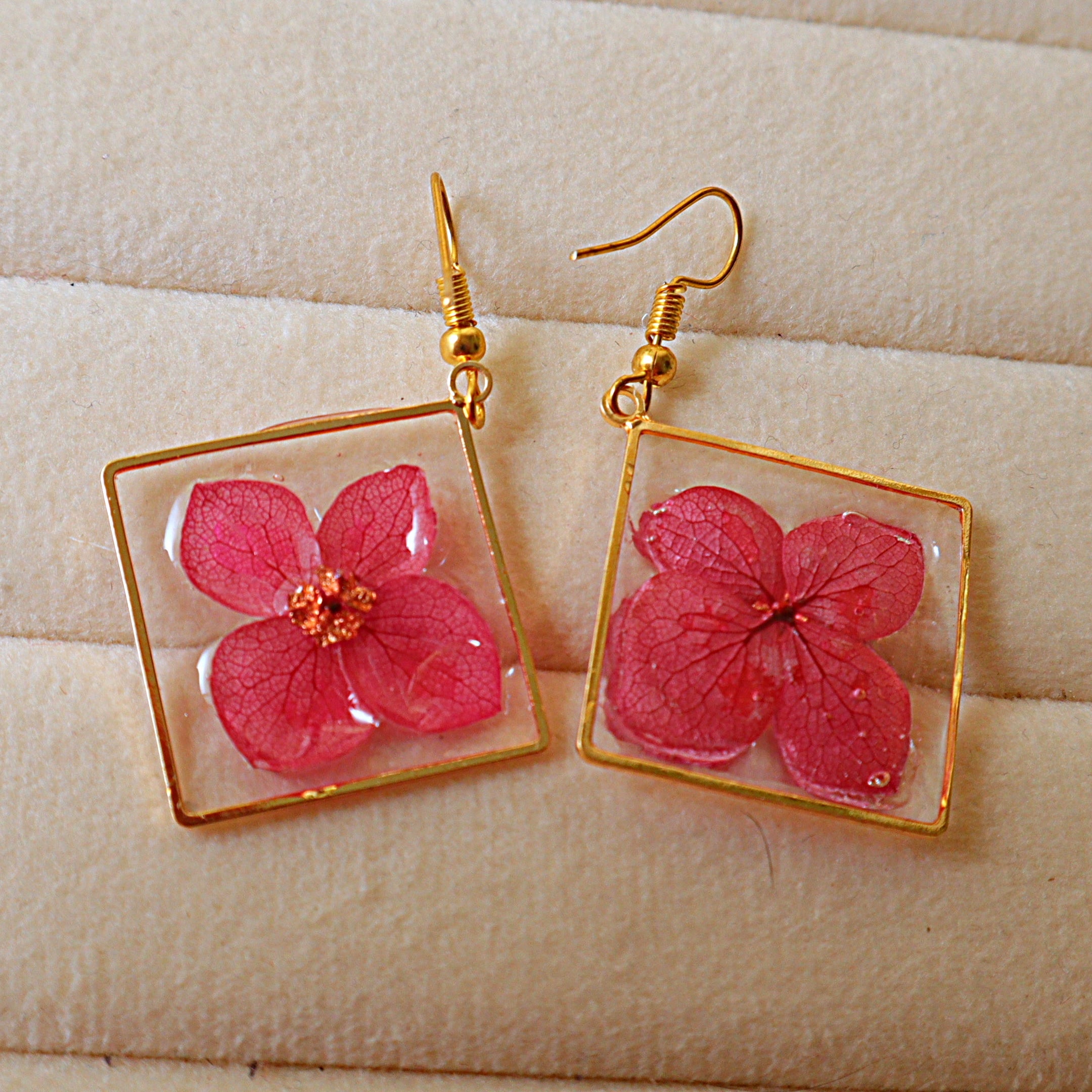 Real Pressed Hydrangea Square Frame Resin Dangle Earrings | Handcrafted Gold Bezel Botanical Drop Earrings
