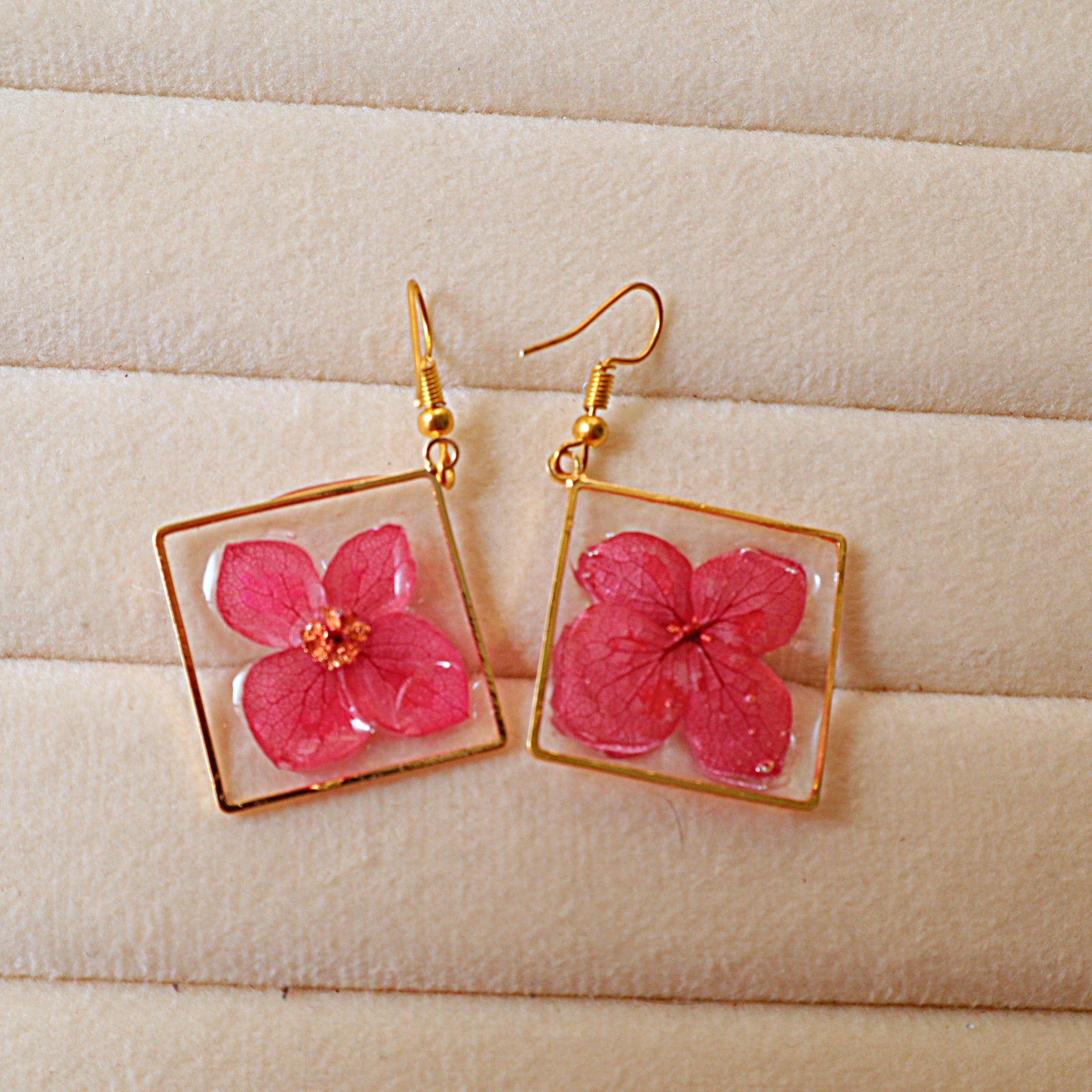 Real Pressed Hydrangea Square Frame Resin Dangle Earrings | Handcrafted Gold Bezel Botanical Drop Earrings