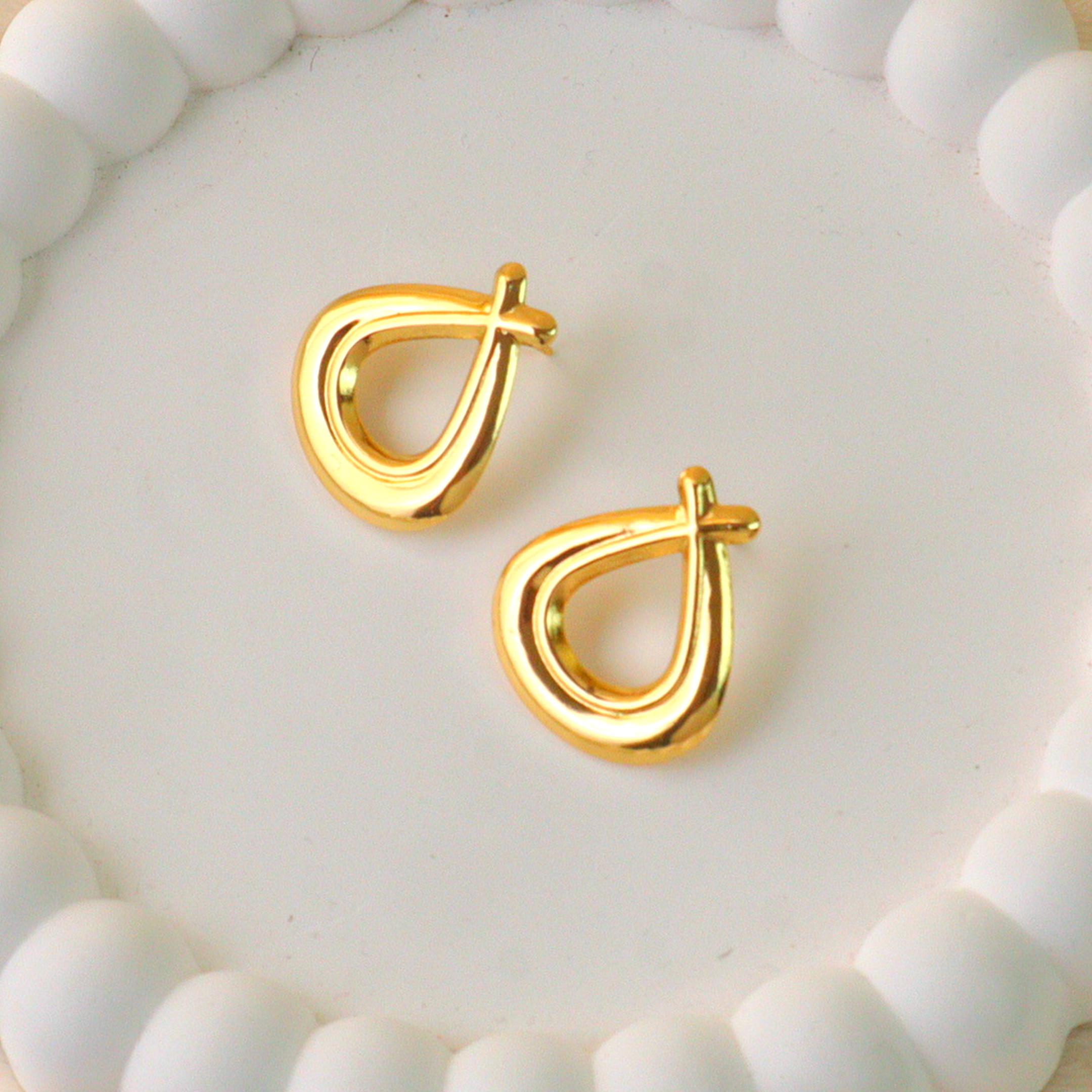 Anti-Tarnish Crossed Teardrop Studs