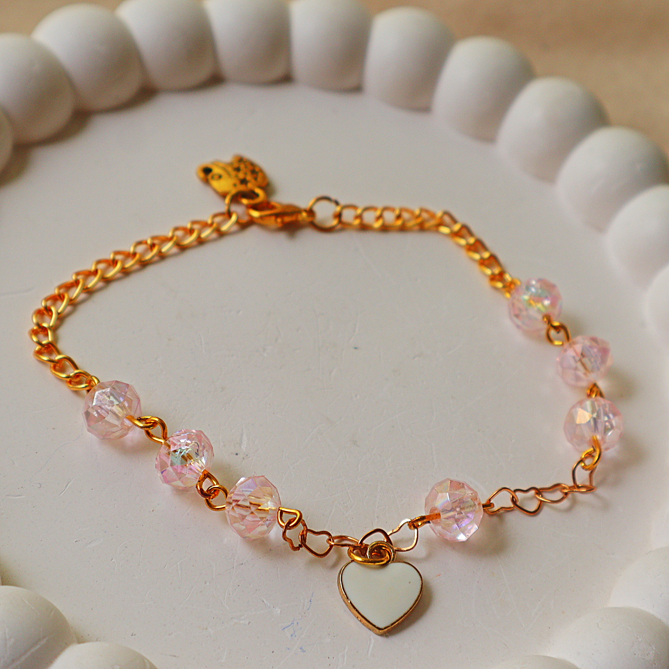 Iridescent Crystal & Enamel Heart Charm Bracelet – Gold Link Chain with Pink Aurora Crystal Beads