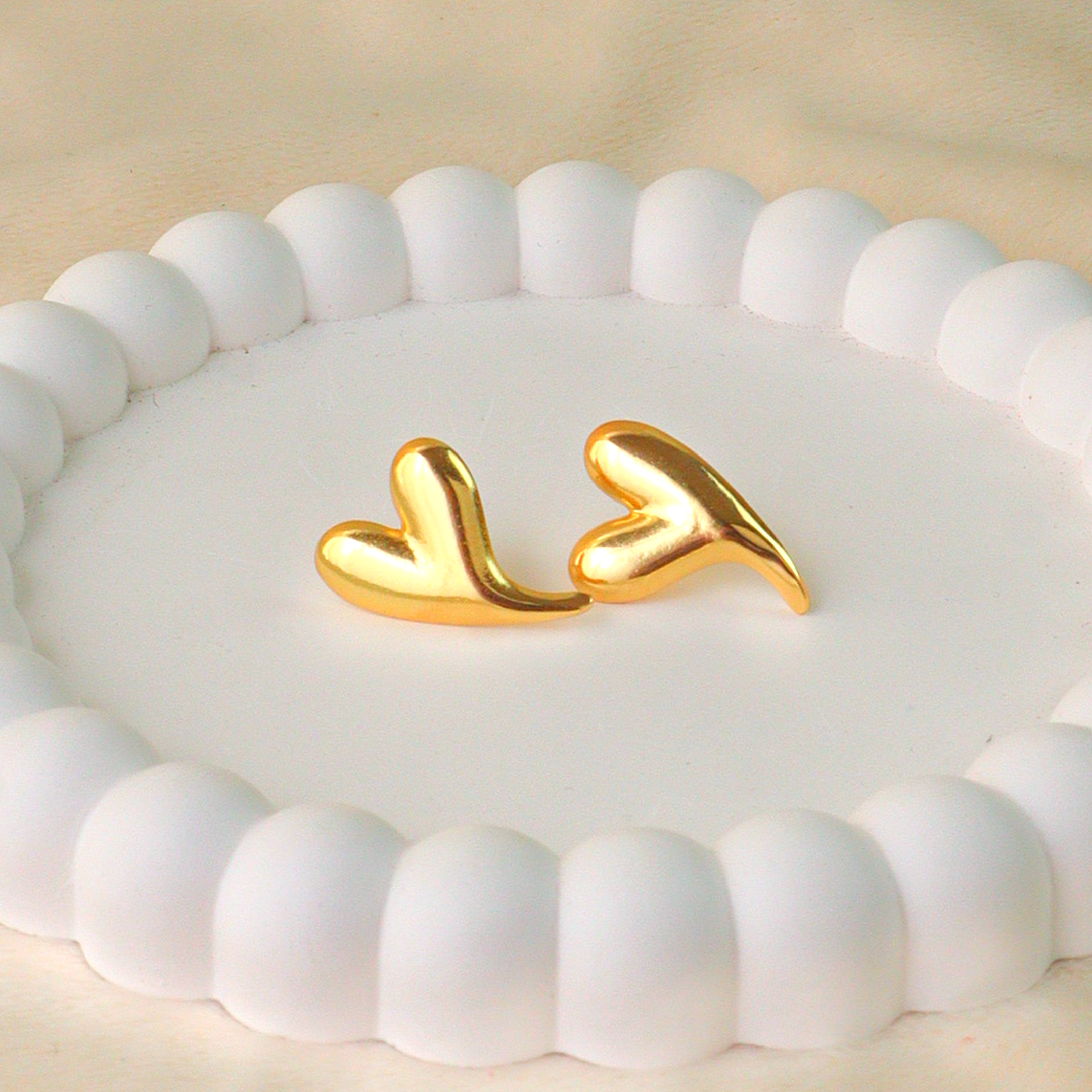 Retro Textured Interlocking Anti Tarnish Heart Studs