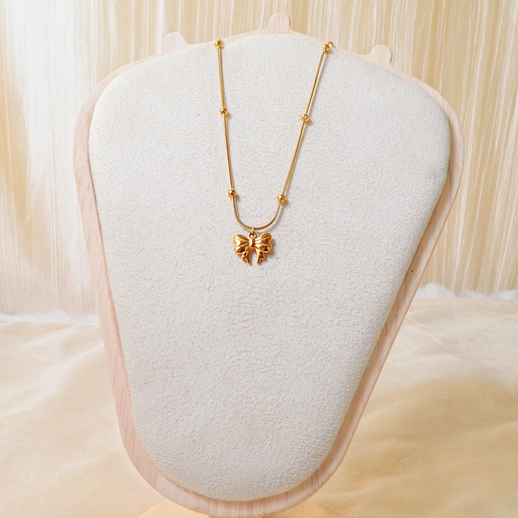 18K Gold Plated Dainty Bow Pendant Necklace – Anti-Tarnish Chain