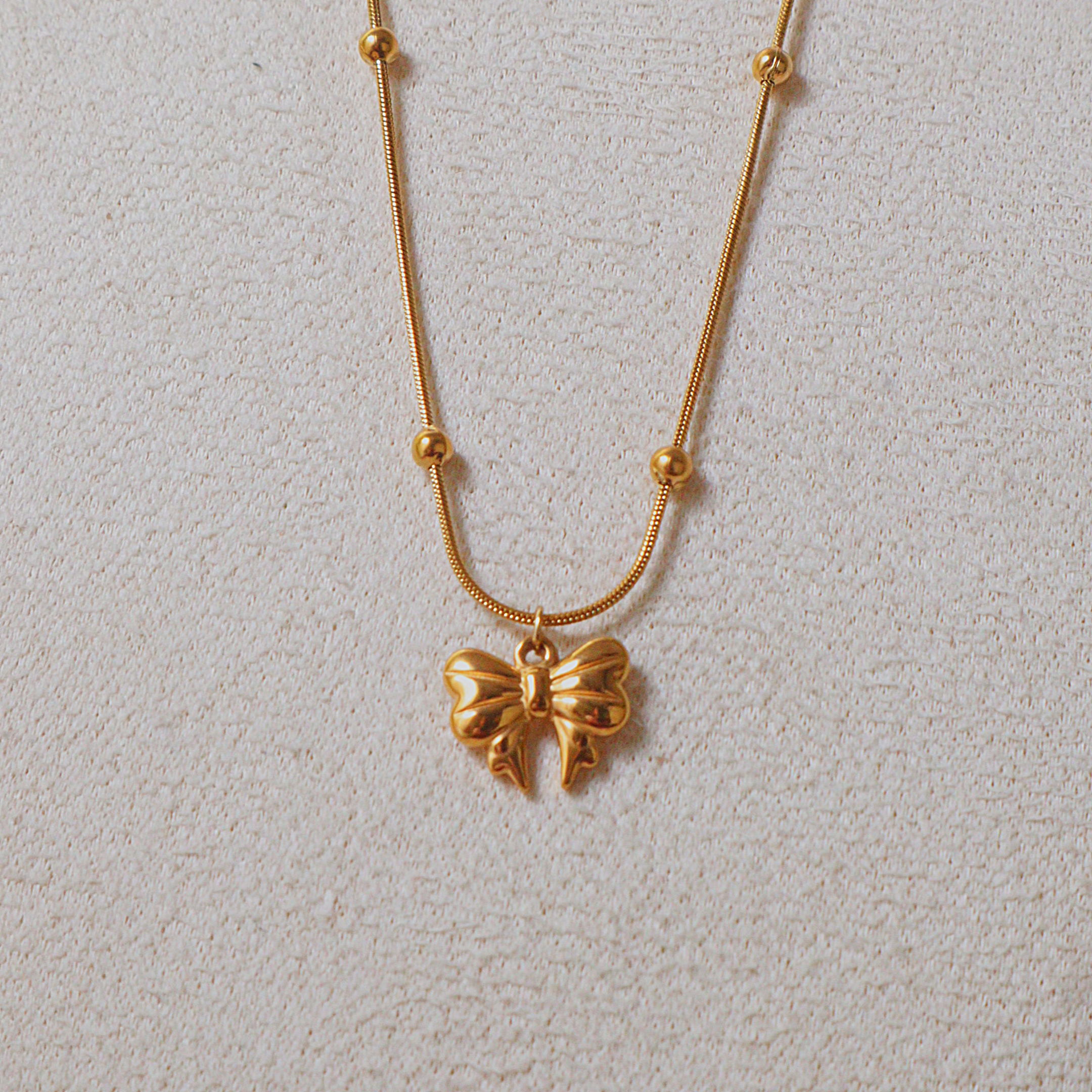 18K Gold Plated Dainty Bow Pendant Necklace – Anti-Tarnish Chain