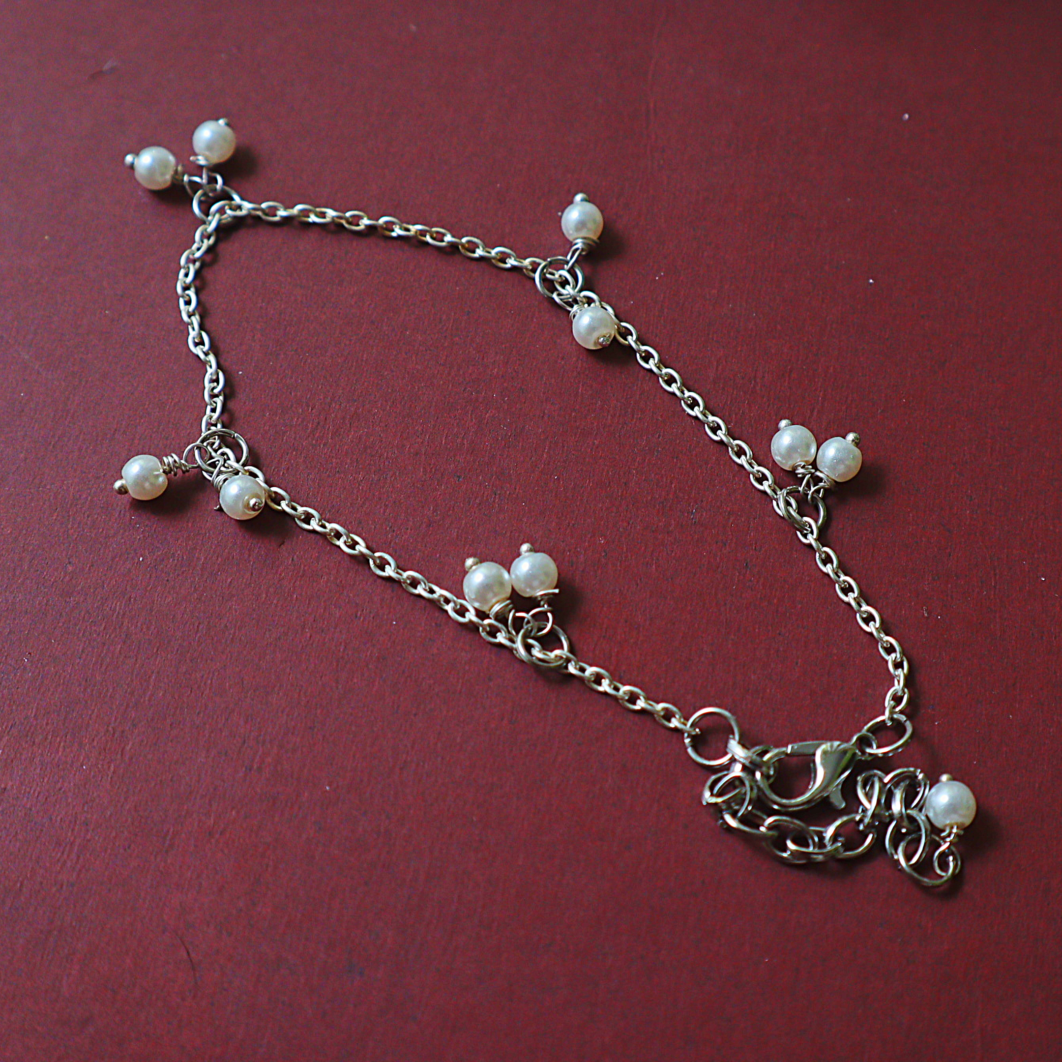 Dainty Pearl Cluster Chain Bracelet