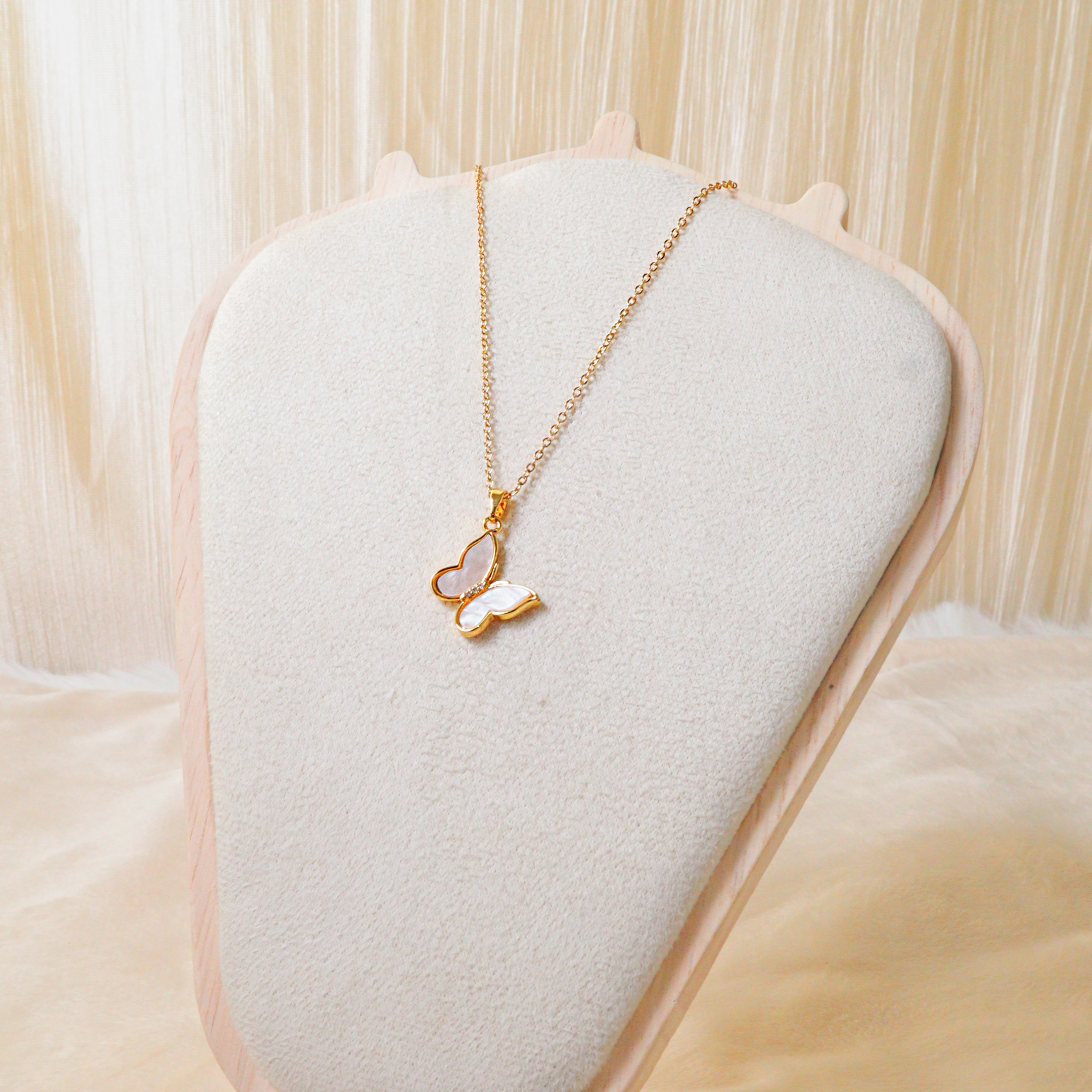 Dainty Gold Crystal Butterfly Pendant Necklace – Tarnish-Free Marquise Shell Jewelry