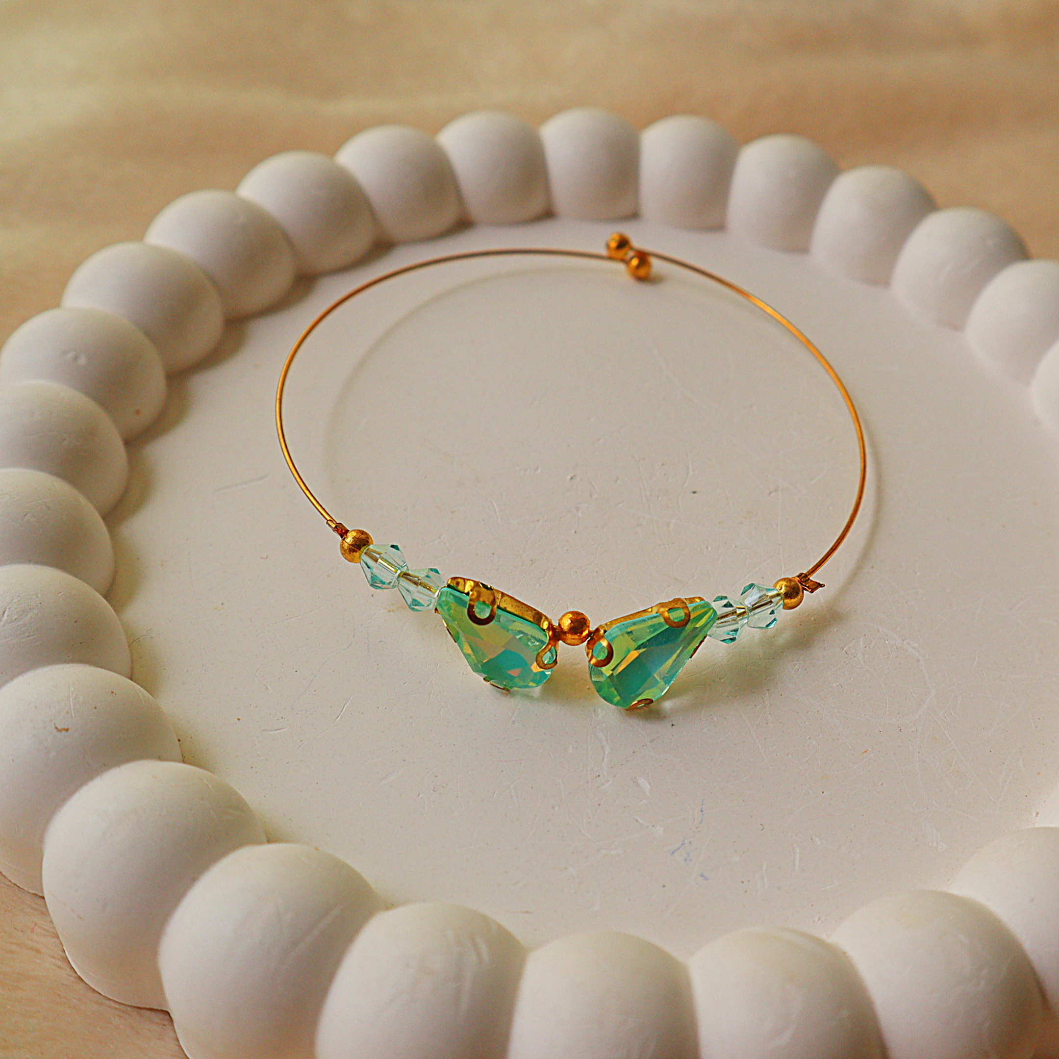 Dainty Mint Green Crystal ButterflyInvisible Bracelet