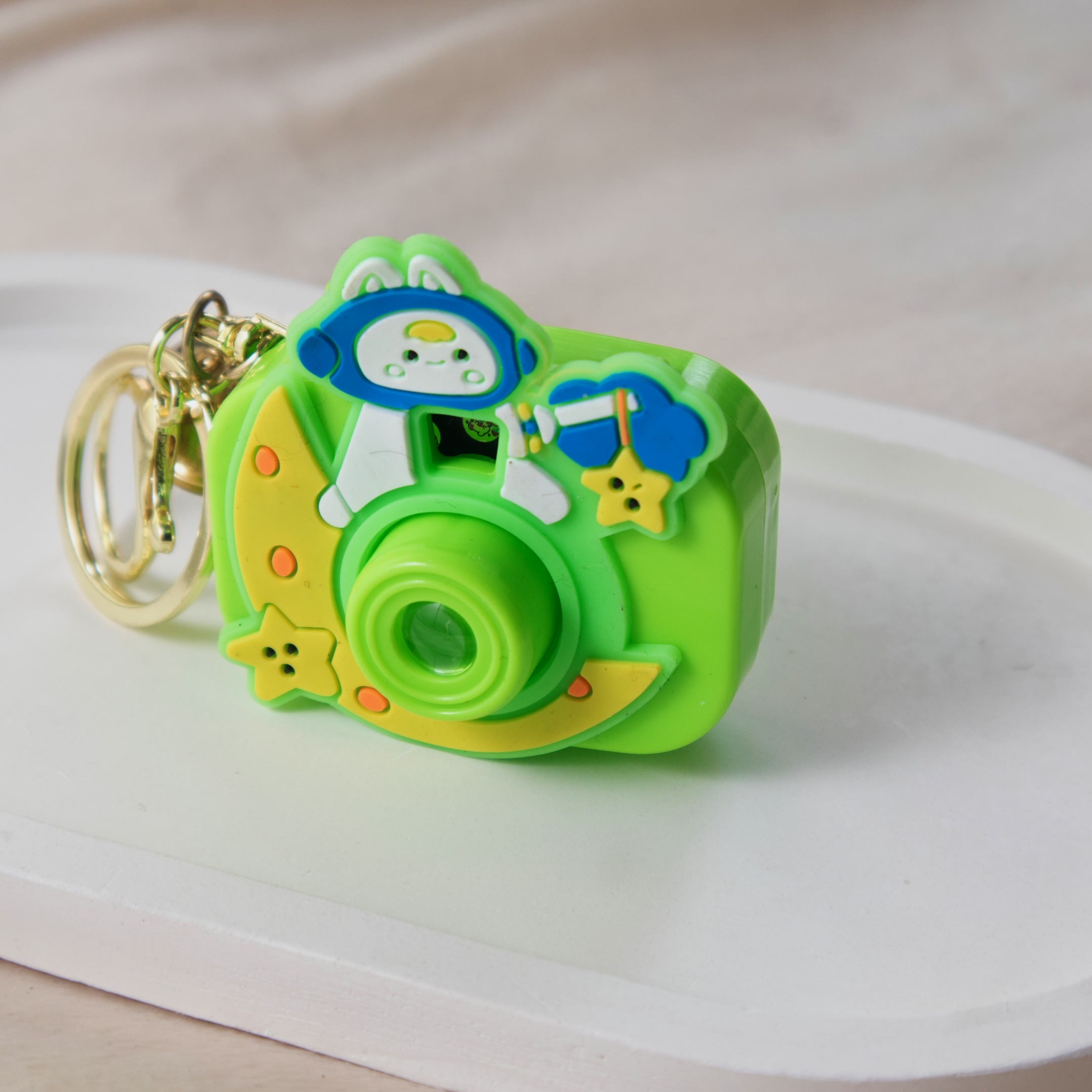 Interactive Mini Camera keychain with Viewfinder Images - Cute Toy Bag keychain