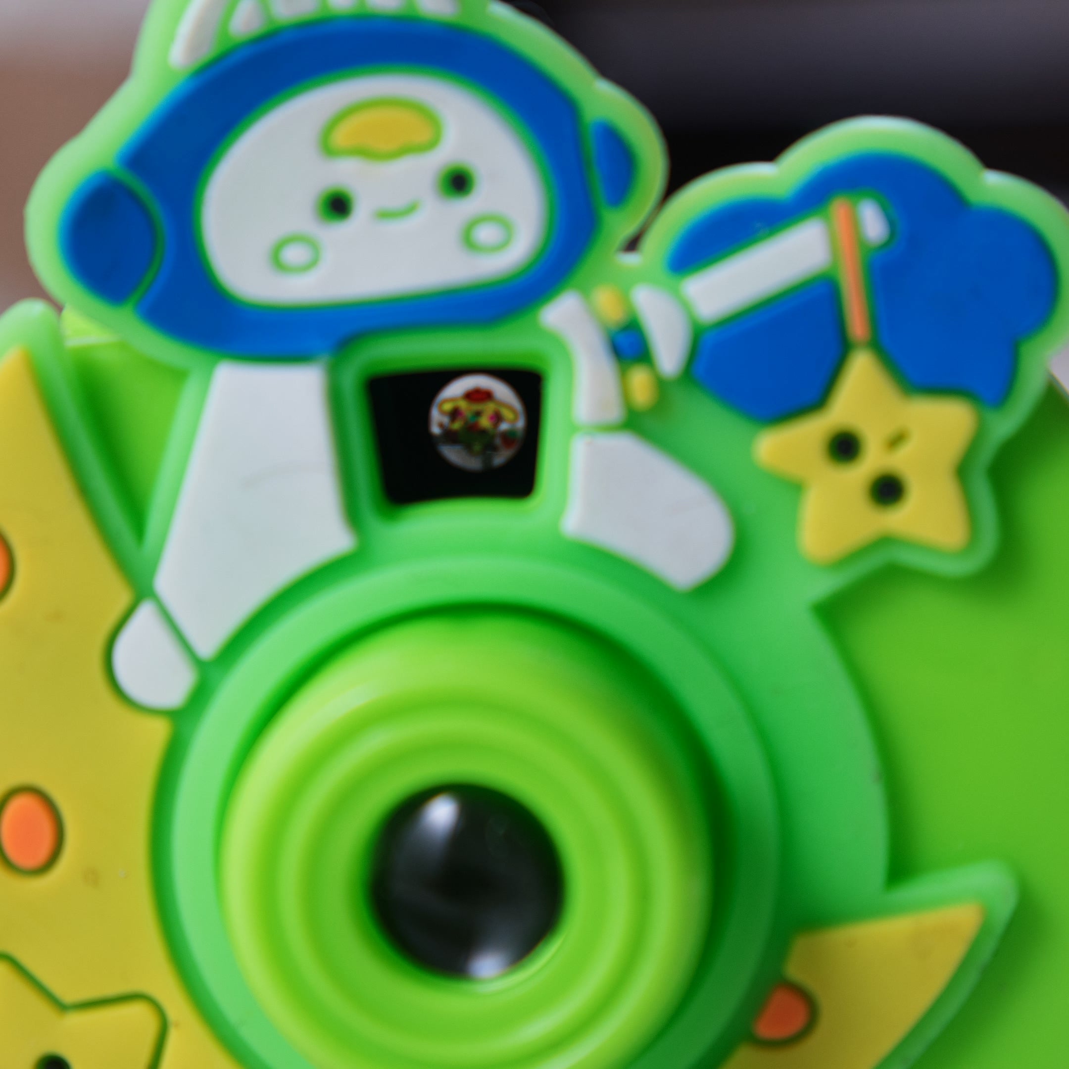 Interactive Mini Camera keychain with Viewfinder Images - Cute Toy Bag keychain
