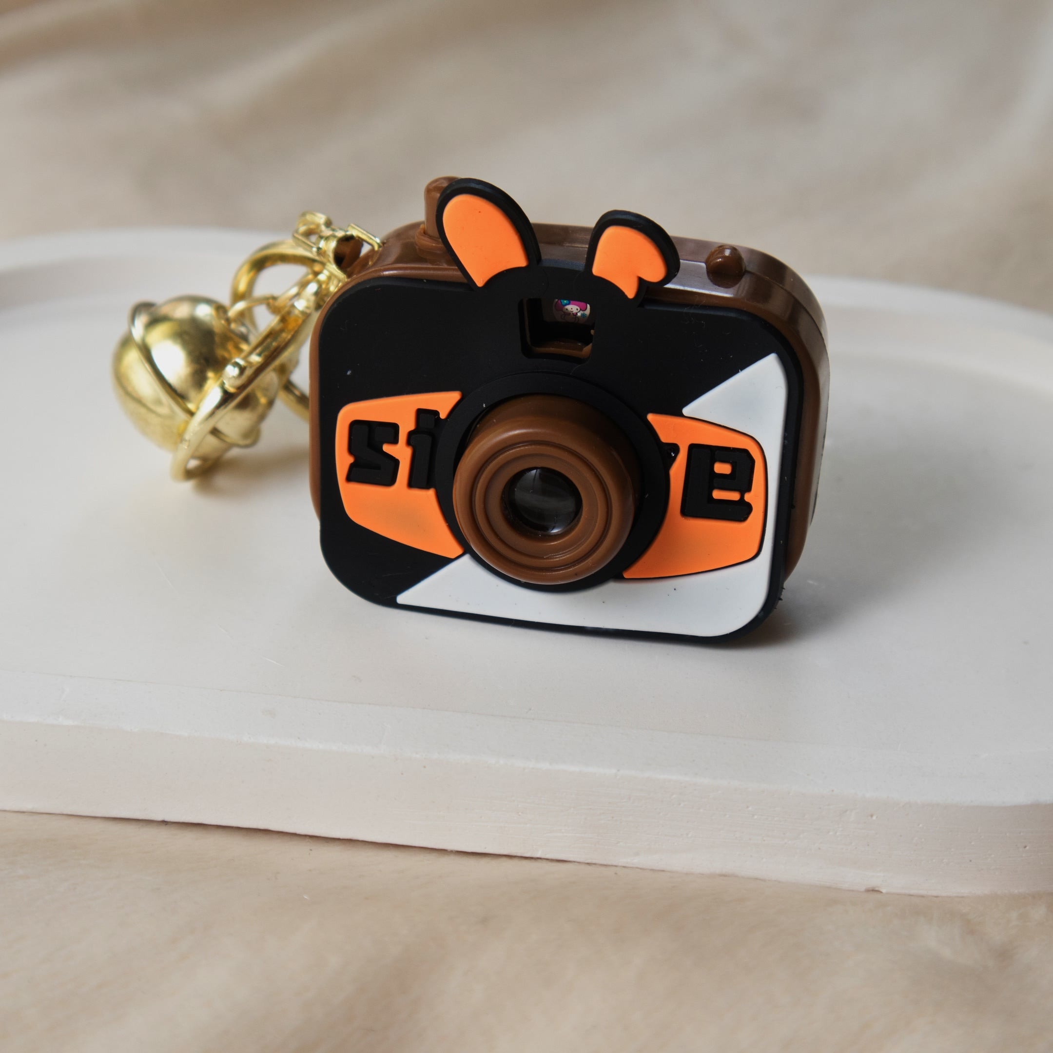 Interactive Mini Camera keychain with Viewfinder Images - Cute Toy Bag keychain