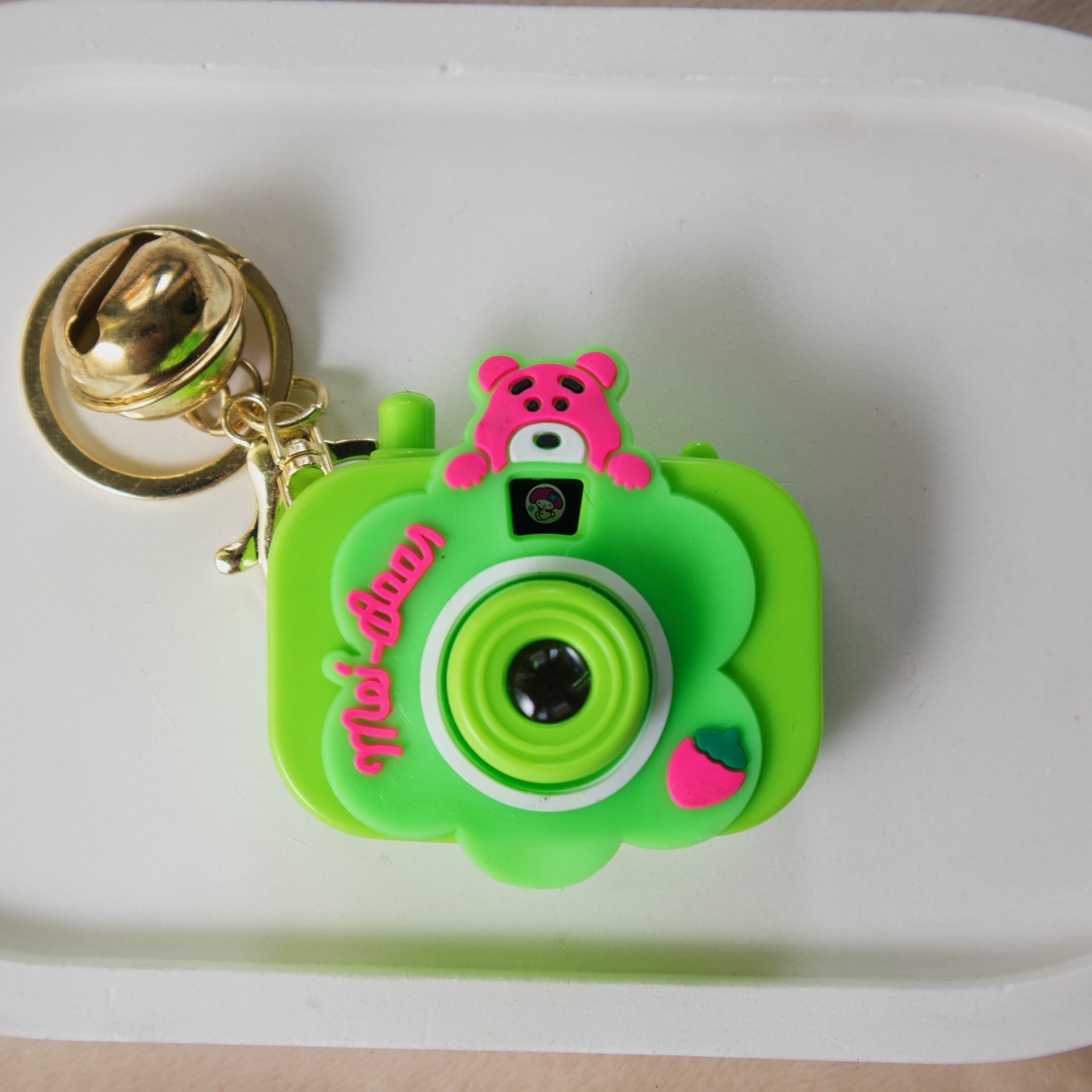 Interactive Mini Camera keychain with Viewfinder Images - Cute Toy Bag keychain