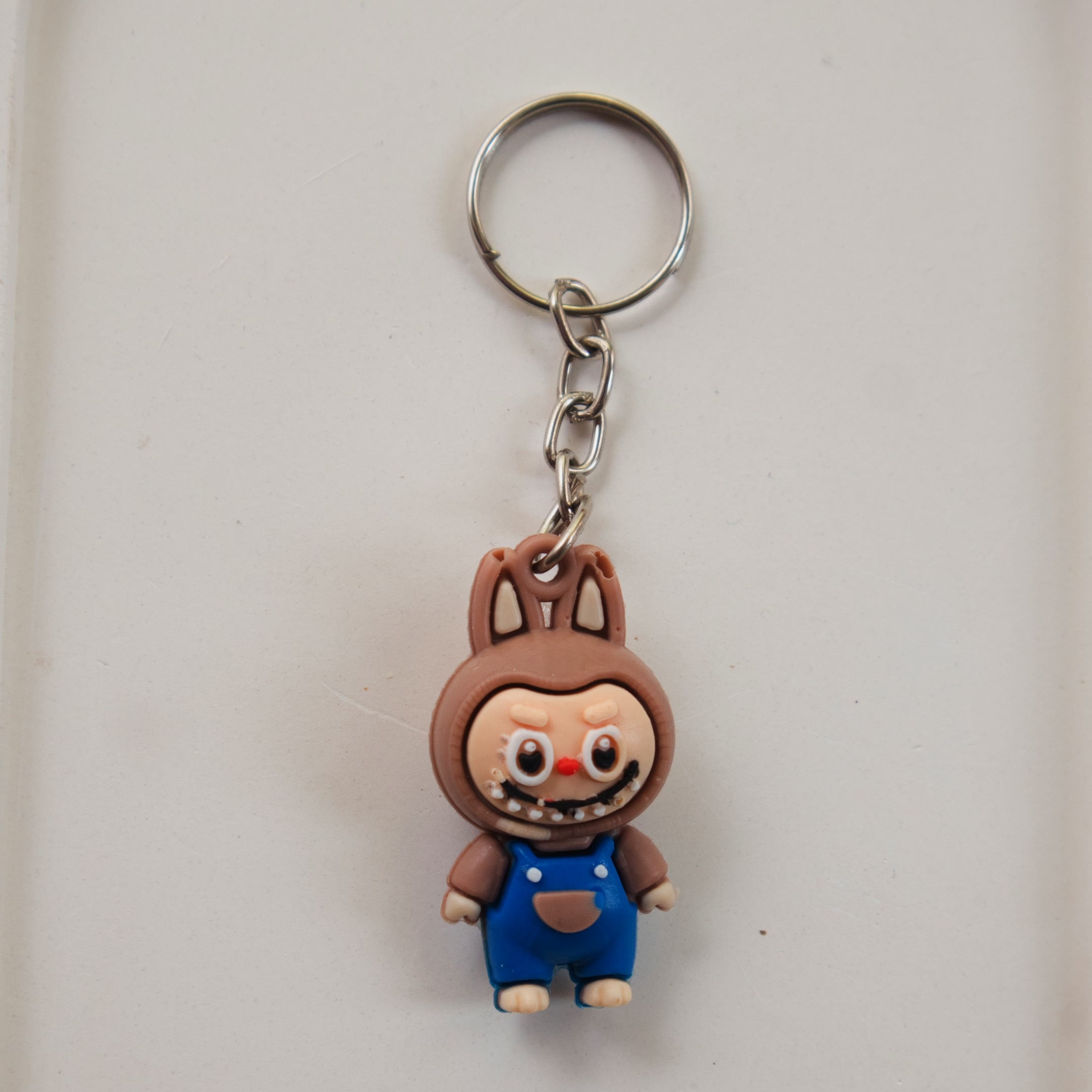 Cute 3D Cartoon Character keychains / Trendy Mini Figure keychain Collection - Adorable Key Ring Charms for Bags & Gifts