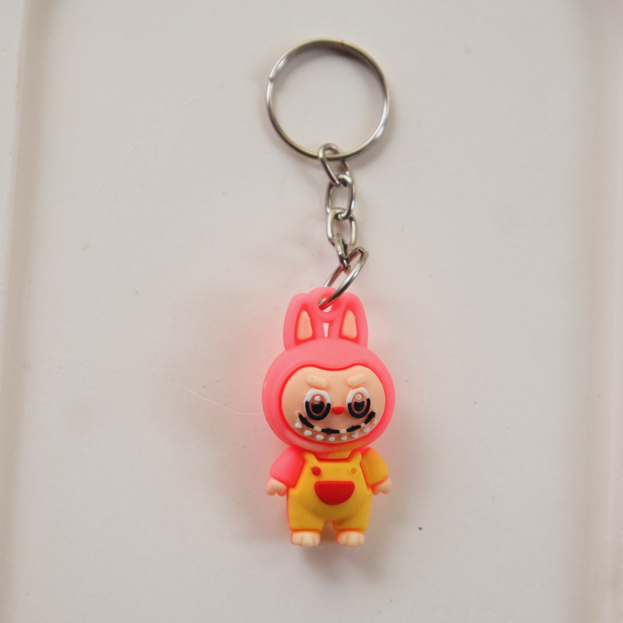 Cute 3D Cartoon Character keychains / Trendy Mini Figure keychain Collection - Adorable Key Ring Charms for Bags & Gifts