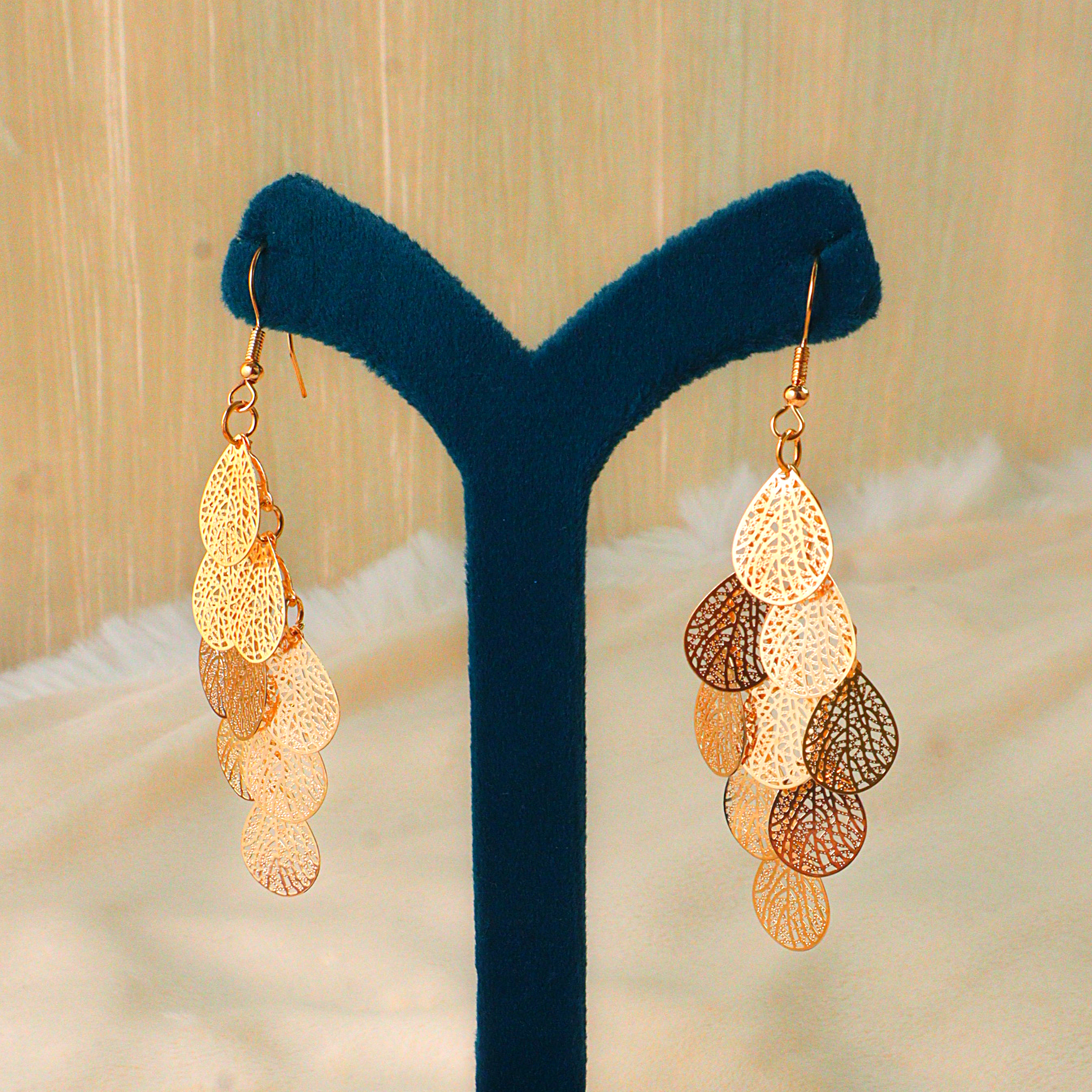Anti-Tarnish Gold Filigree Leaf Dangle Earrings