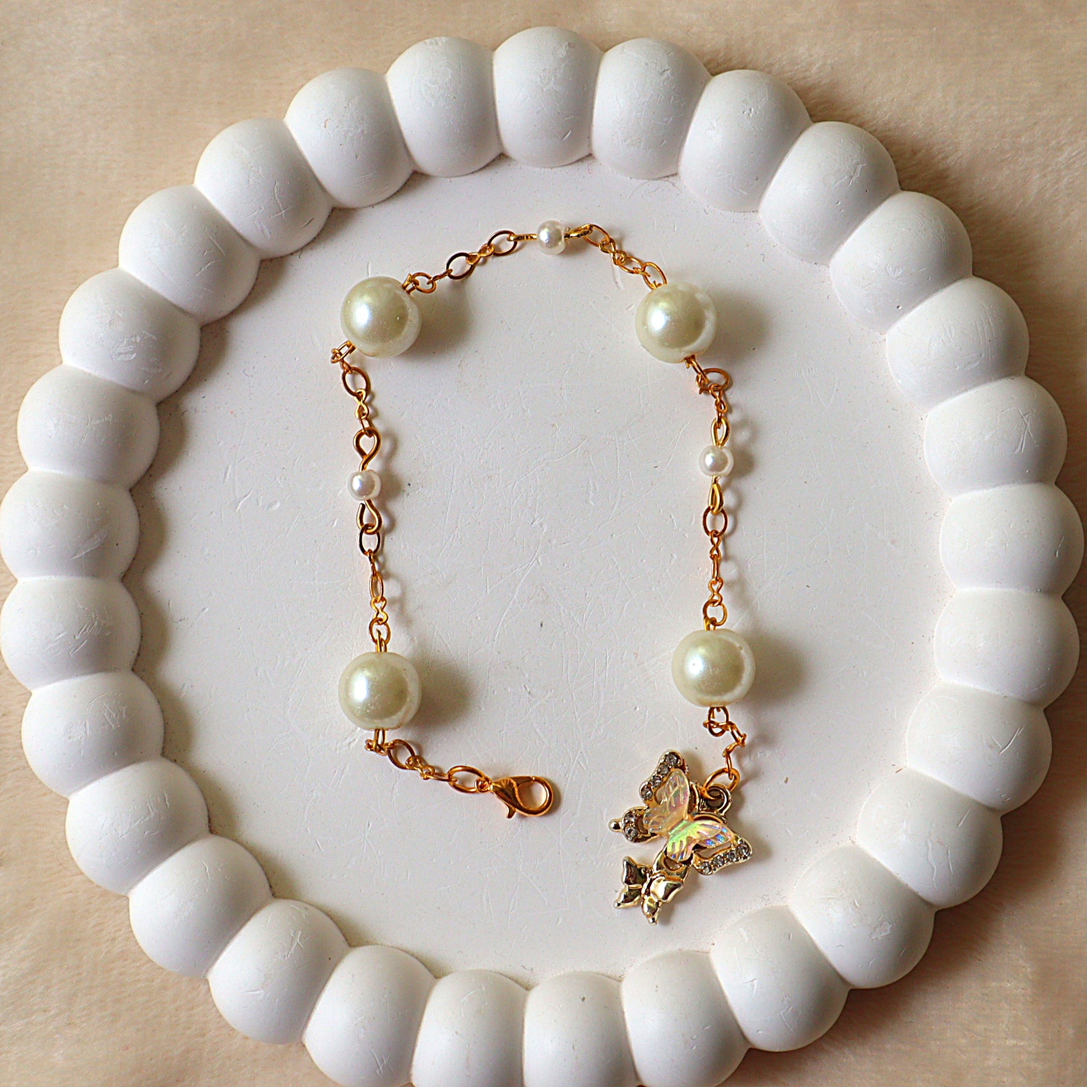 Cream Pearl Link Chain Bracelet with Crystal Butterfly Pendant