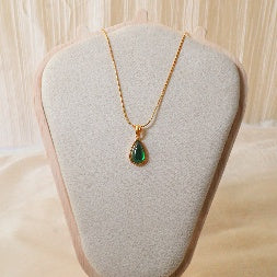 18K Gold Plated Emerald Green Teardrop Pendant Necklace – Anti-Tarnish Snake Chain
