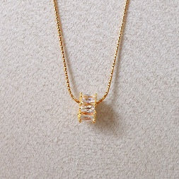 Dainty Gold Crystal Bead Necklace – Waterproof Daily Wear Slider Chain