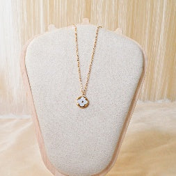 18K Gold Plated Black Clover Pendant Necklace – Anti-Tarnish Waterproof Daily Jewelry